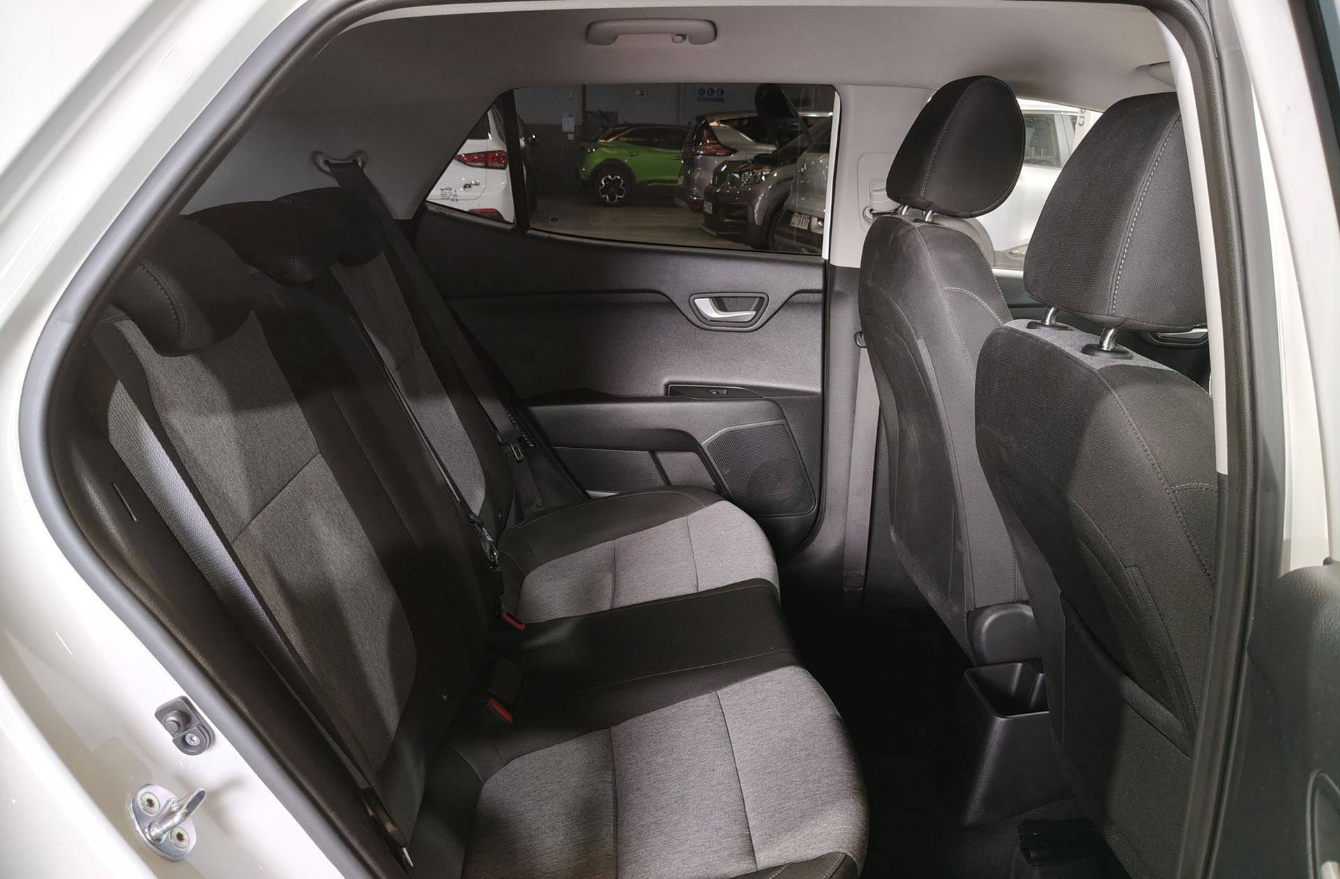 Kia Stonic 1.0 T-GDi MHEV iMT Concept - foto 14