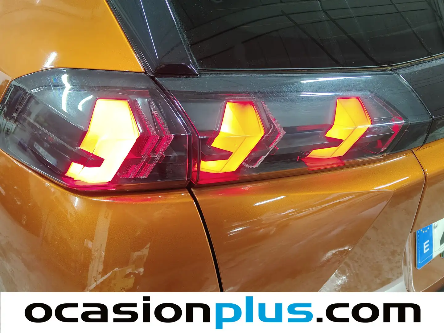 Foto Peugeot 2008 Peugeot 2008 PureTech 130 S&S GT (130 CV)