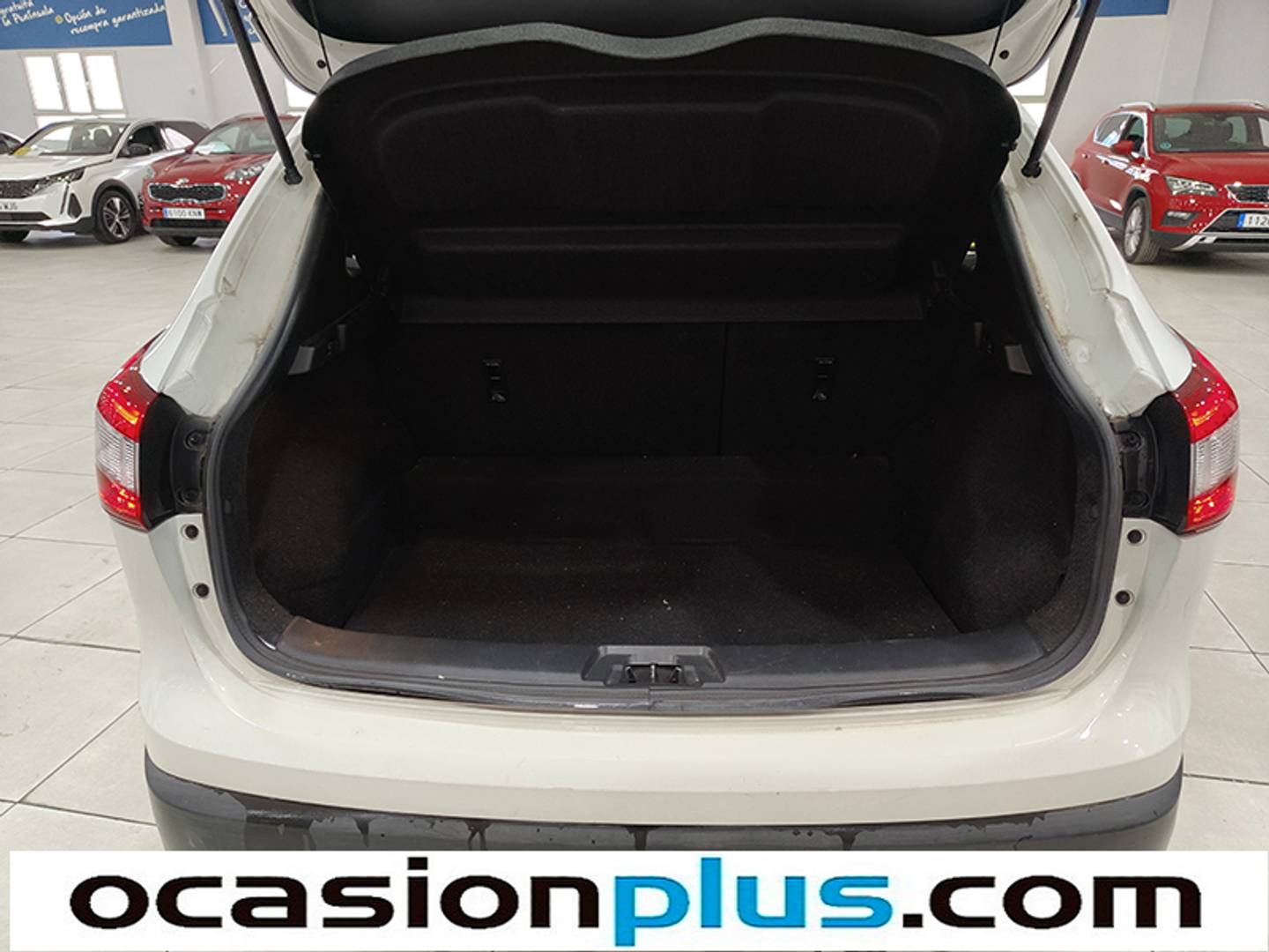 Foto Nissan QASHQAI Nissan Qashqai dCi 130 Visia 4x4-i (130 CV)