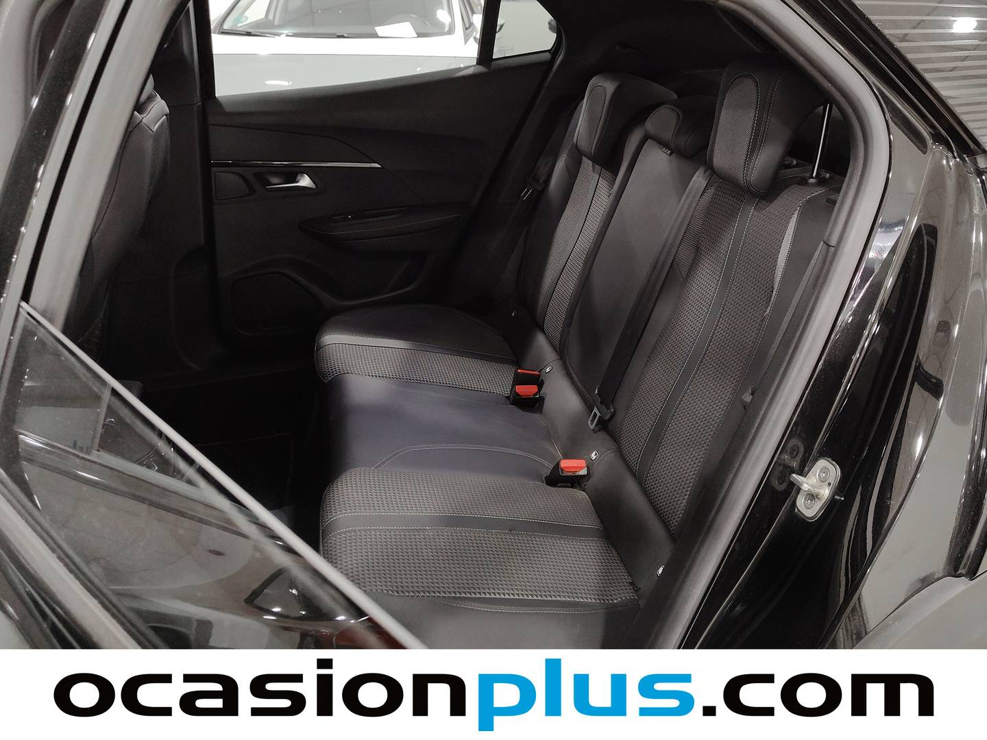 Foto asientos traseros Peugeot 2008 Peugeot 2008 PureTech 130 GT Line (130 CV)