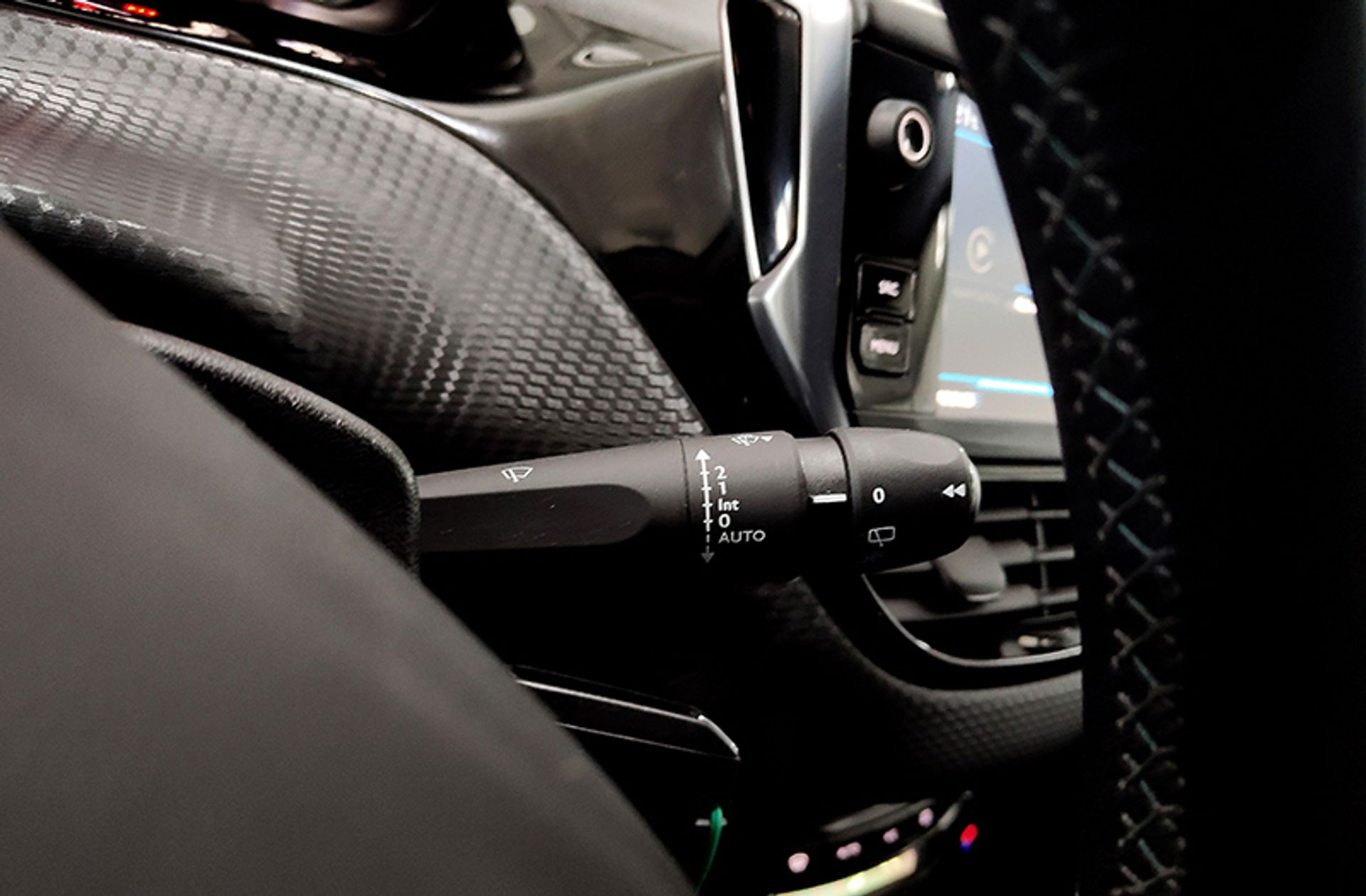 Peugeot 2008 BlueHDi 120 Crossway - foto 24