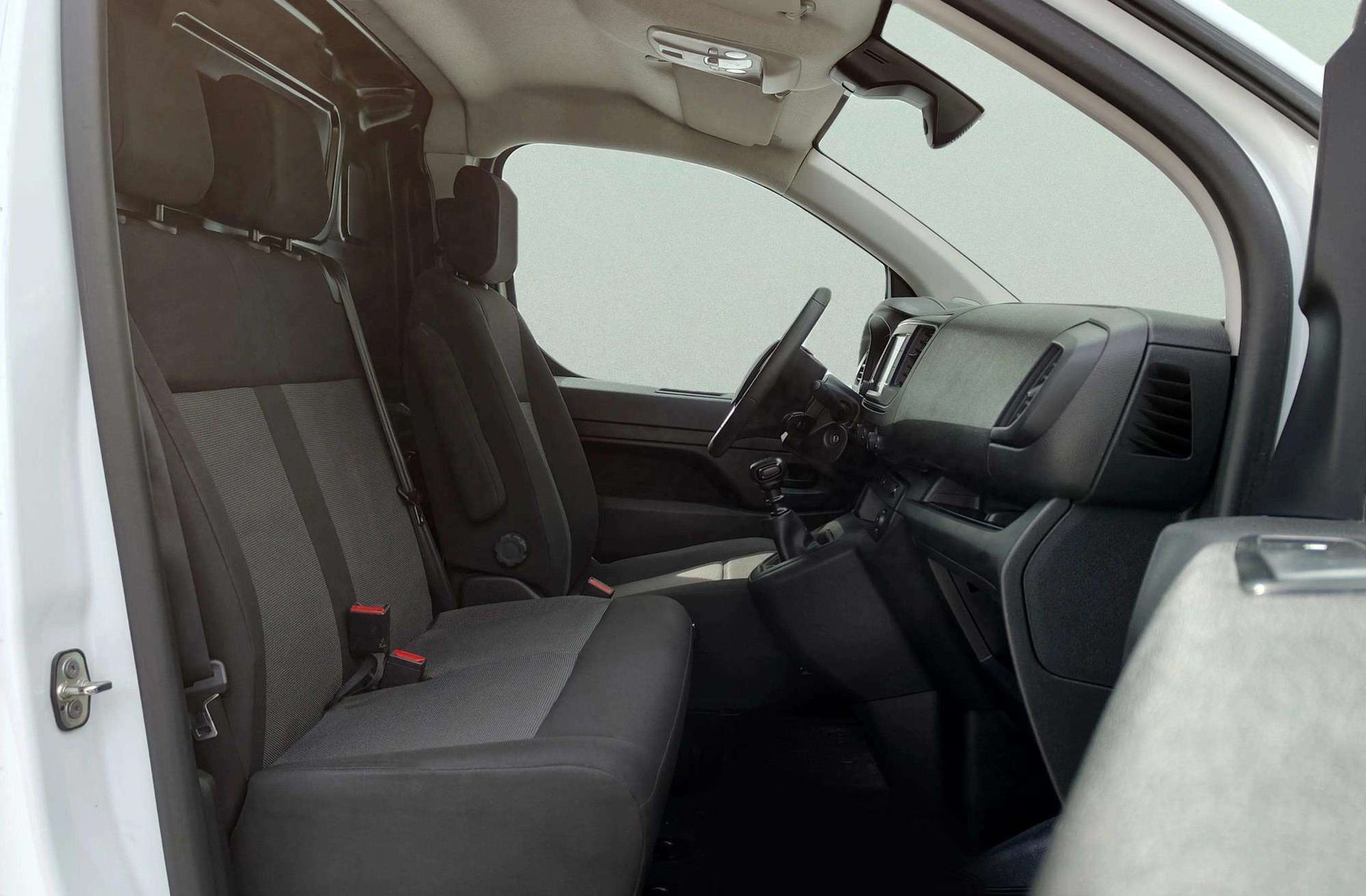 Peugeot Expert BlueHDi 100 Standard - foto 16