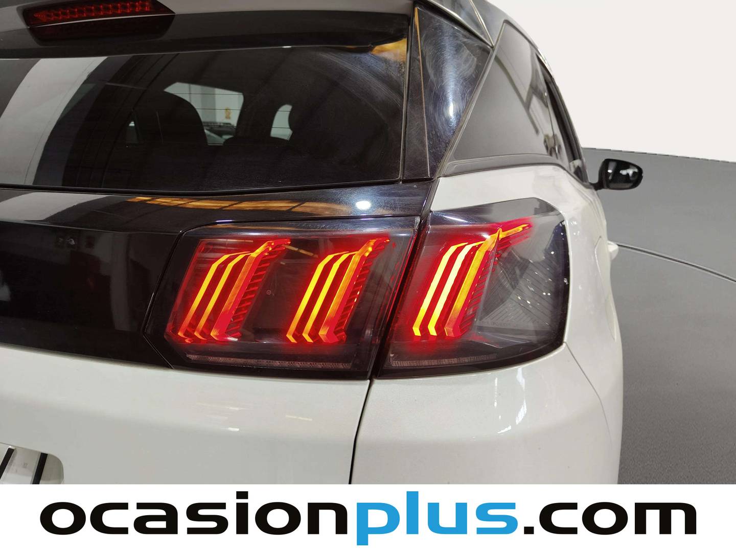 Foto Peugeot 3008 Peugeot 3008 BlueHDI 130 S&S Allure EAT8 (130 CV)