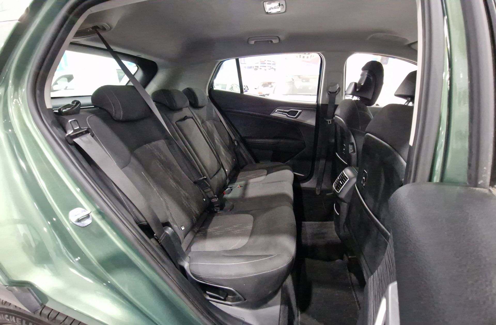 Kia Sportage 1.6 T-GDi MHEV Drive 4x2 - foto 18