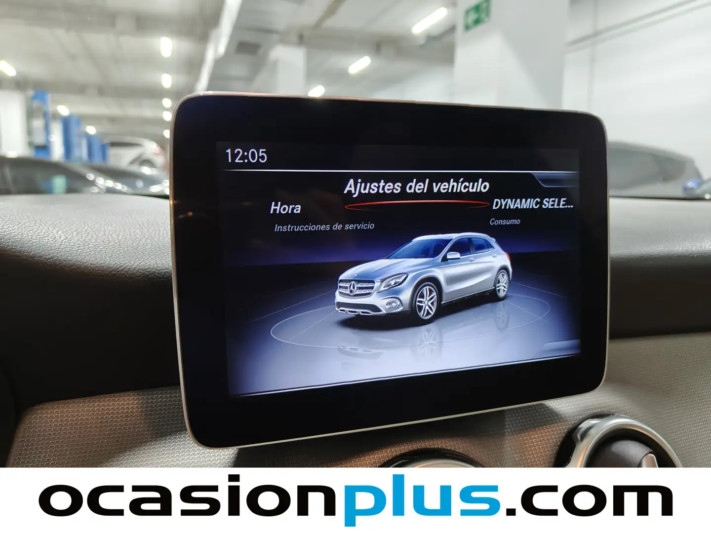 Foto Mercedes GLA Mercedes-Benz GLA 180  (122 CV)