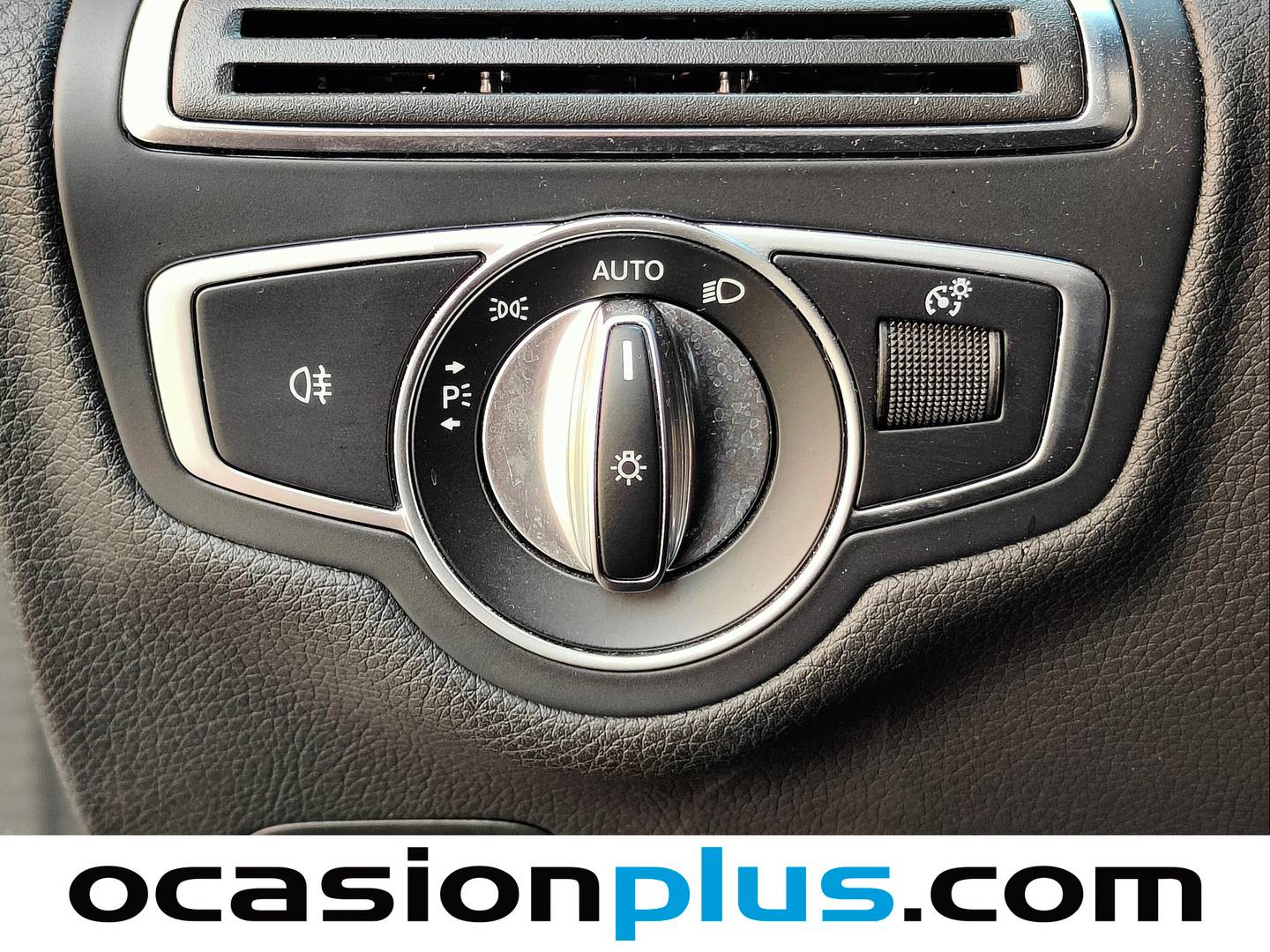 Foto Mercedes Clase C Mercedes-Benz Clase C C Coupe 300 (258 CV) Pack AMG