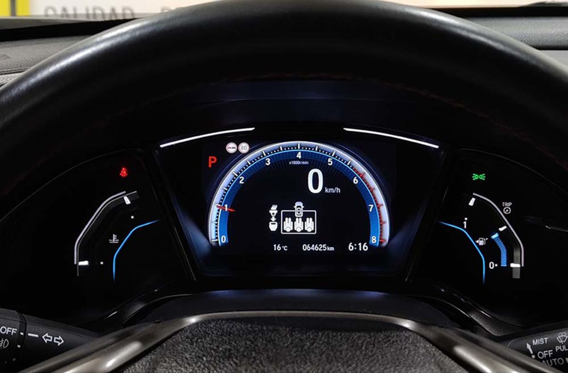 Honda Civic 1.0 I-VTEC Turbo Dynamic Nav CVT - foto 22