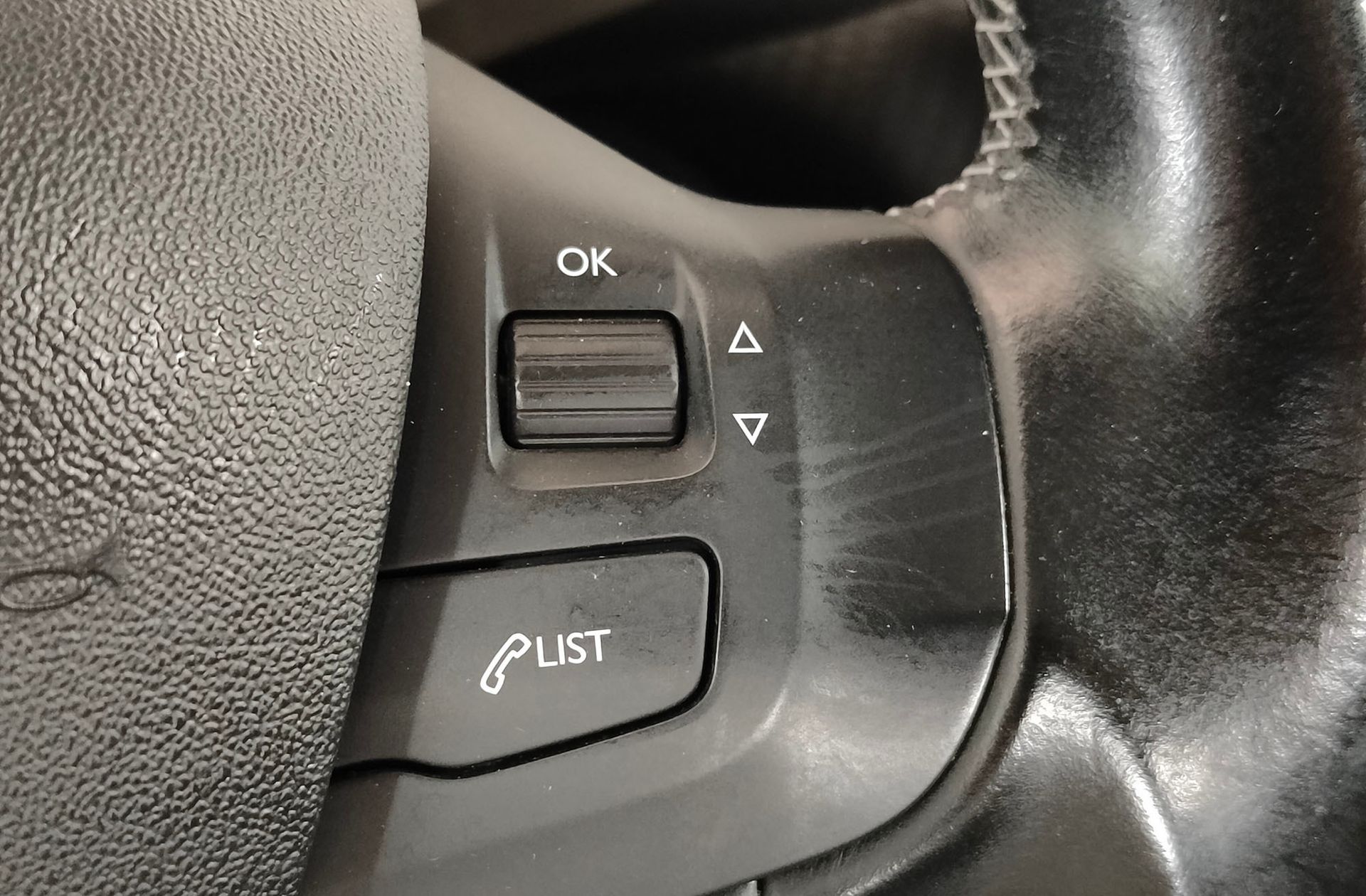 Peugeot 208 PureTech 110 Tech Edition - foto 28