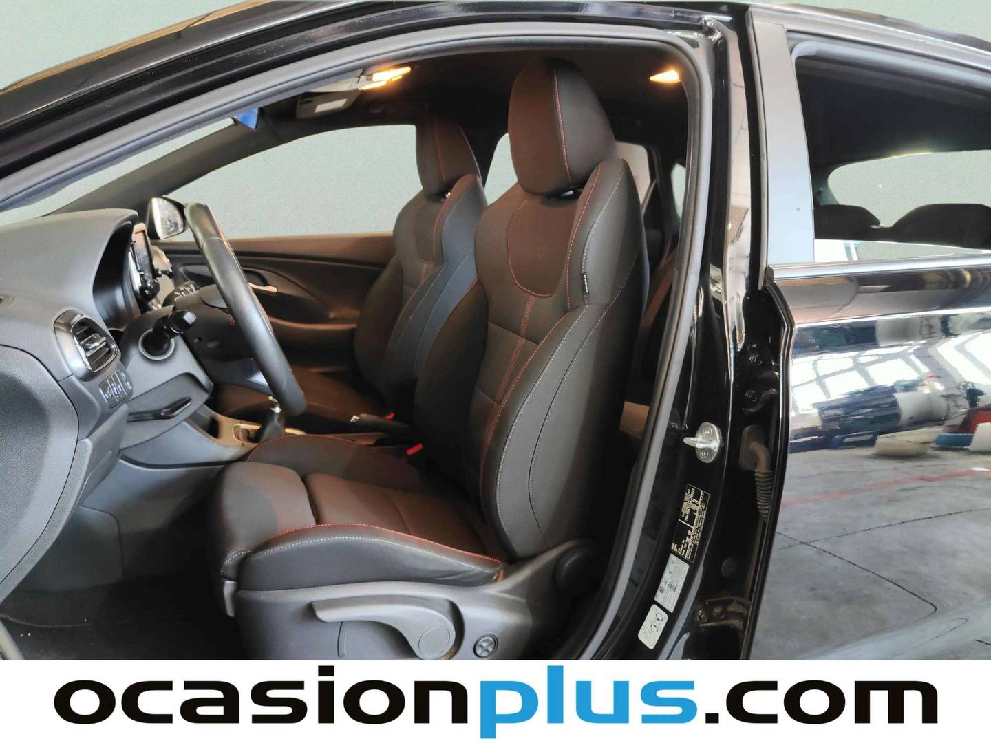 Foto asientos delanteros Hyundai i30 Hyundai i30 1.5 TGDI 48V N-Line (160 CV)