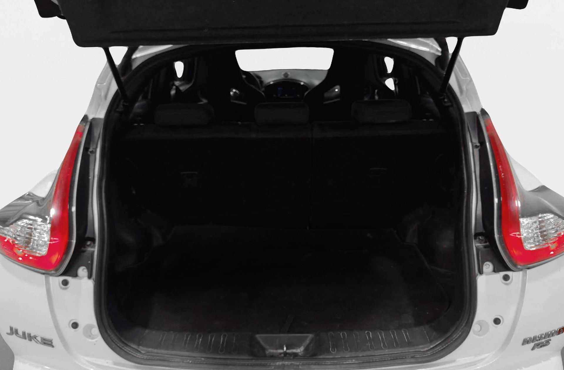 Nissan Juke 1.6 DIG-T Nismo RS 4x4 XTronic - foto 19