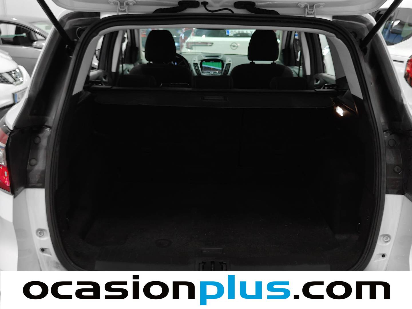 Foto Ford Kuga Ford Kuga 1.5 EcoBoost S&S Trend+ 4x2 (120 CV)