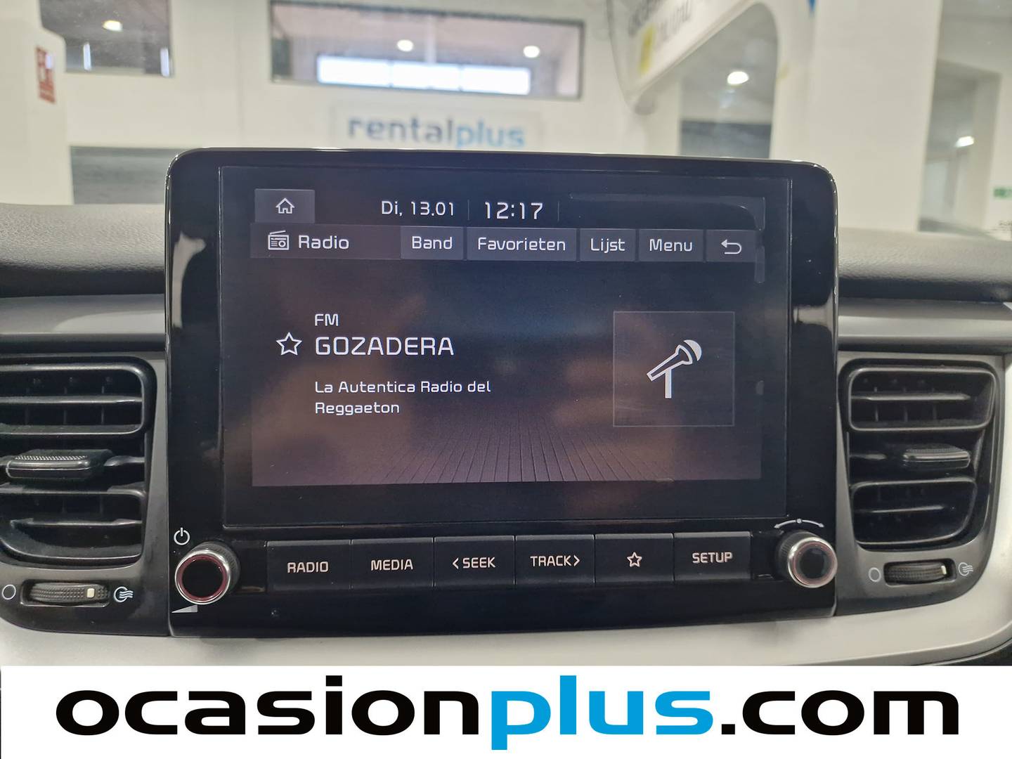 Foto KIA Stonic Kia Stonic 1.0 T-GDi MHEV Concept (100 CV)