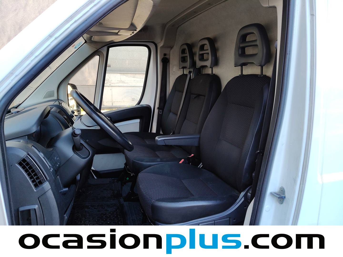 Foto asientos delanteros Citroën Jumper Citroën Jumper Furgon BlueHDi 110 35 L2H2 (110 CV)