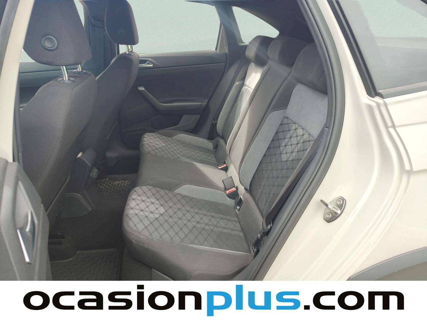 Foto asientos traseros Volkswagen Taigo Volkswagen Taigo R-Line 1.5 TSI (150 CV) DSG