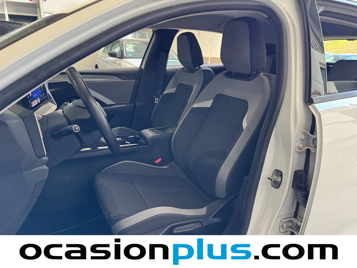 Foto Opel Astra Opel Astra 1.5 D DTH Edition (130 CV)