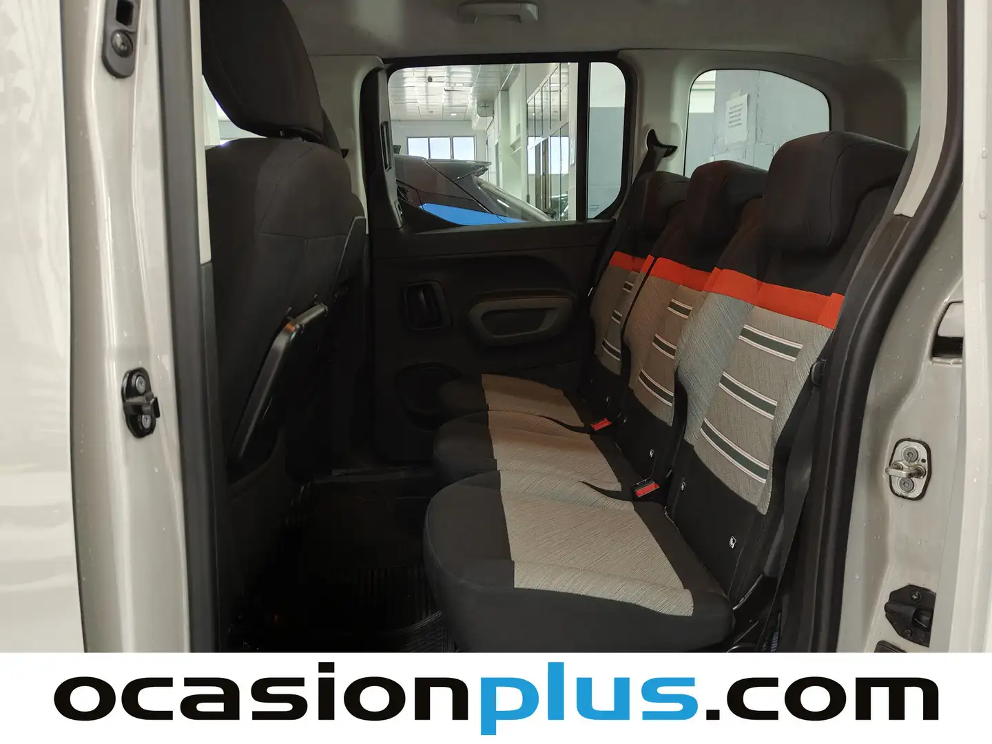 Foto Citroën Berlingo Citroen Berlingo BlueHDi 100 S&S Talla M Shine (102 CV)