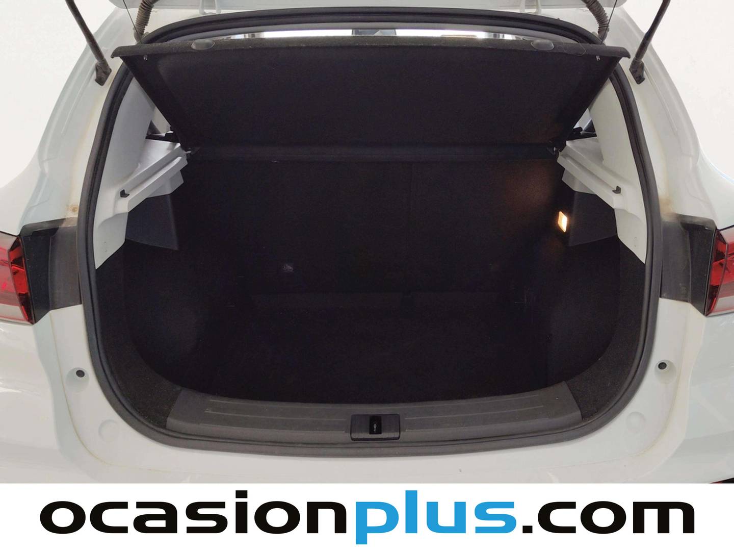 Fotos maletero MG ZS MG ZS 1.5 Luxury (106 CV)