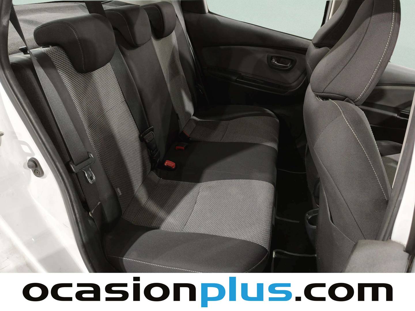 Foto Toyota Yaris Toyota Yaris 1.5 Hybrid Advance (100 CV)