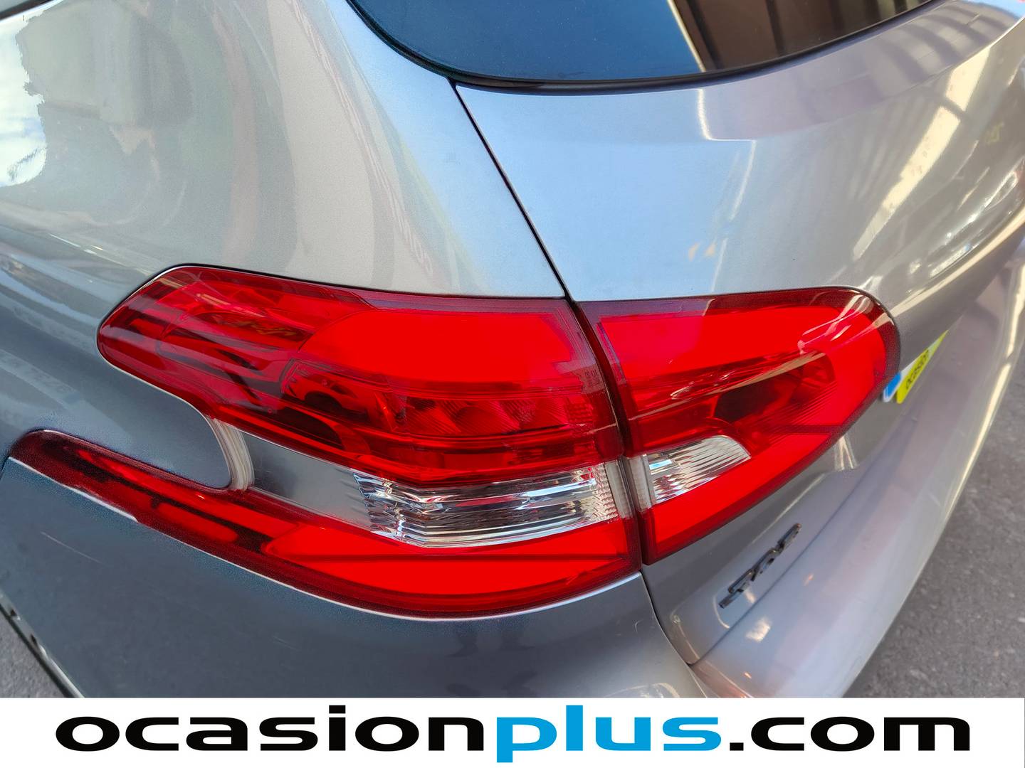 Equipamiento del Peugeot 308 Peugeot 308 SW 1.2 PureTech S&S Active (130 CV)