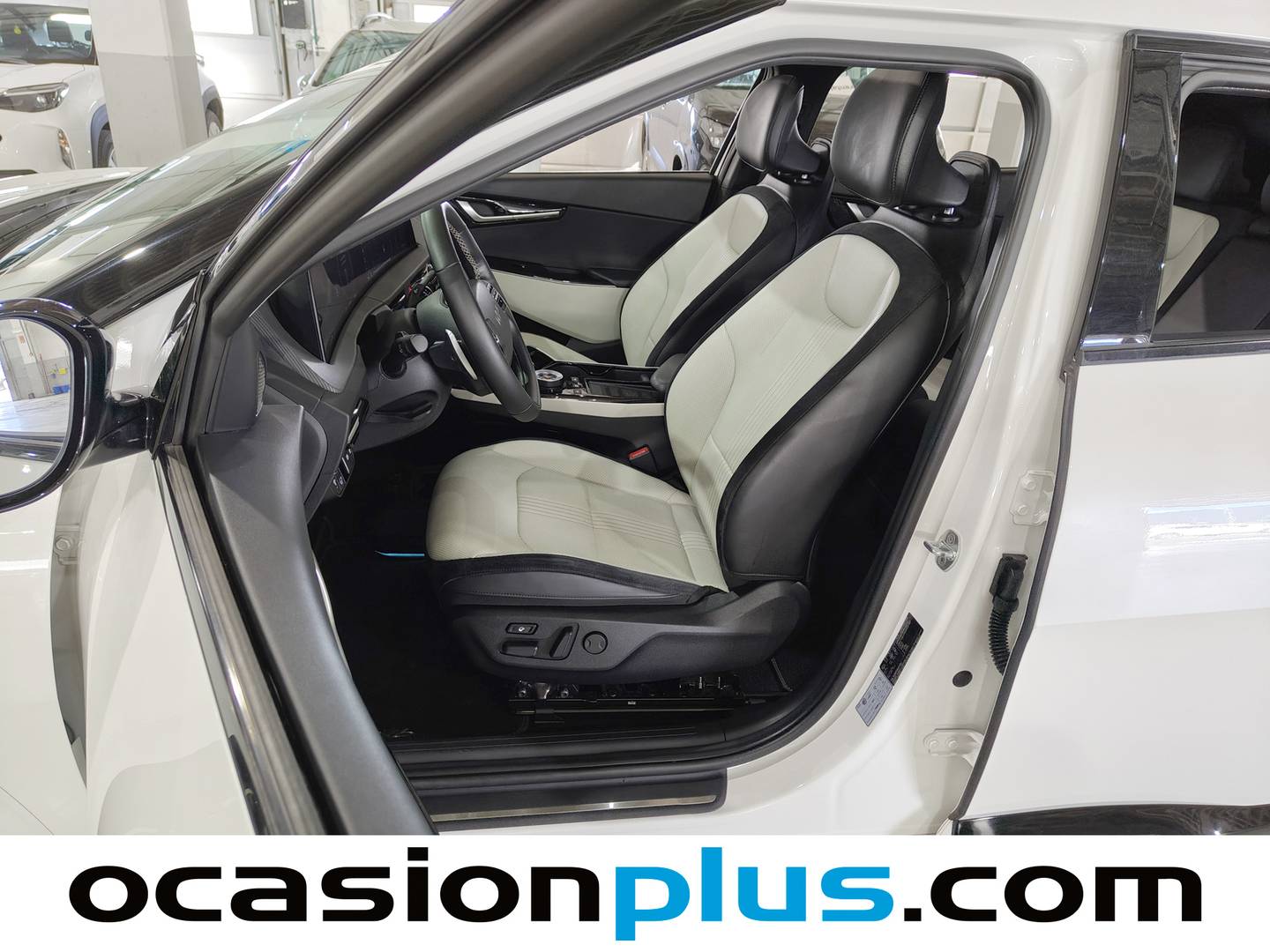 Foto KIA EV6 Kia EV6 GT-Line 77,4kWh Long Range AWD  (325 CV)