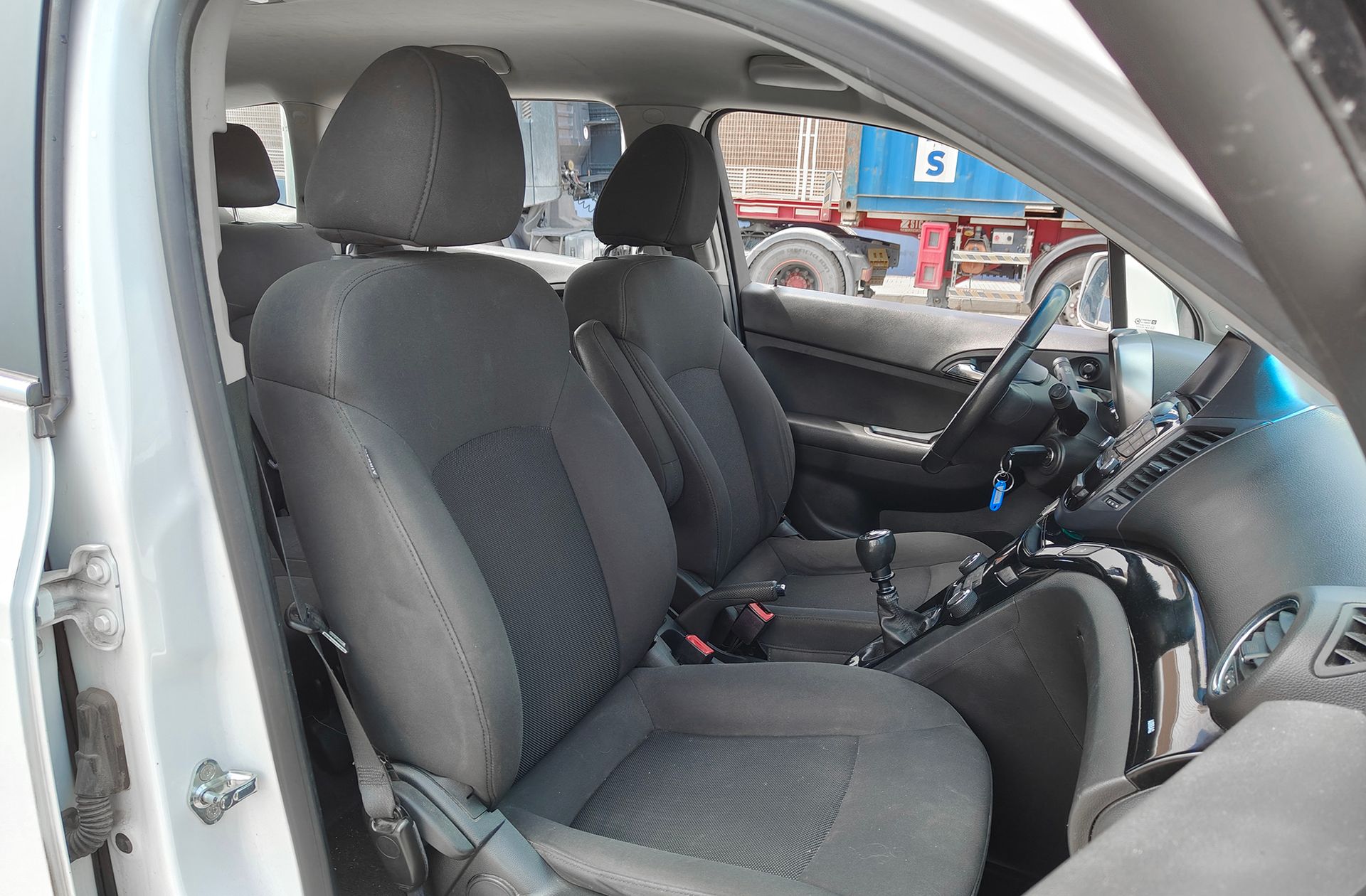 Chevrolet Orlando 2.0 VCDi LTZ 7 plazas - foto 19