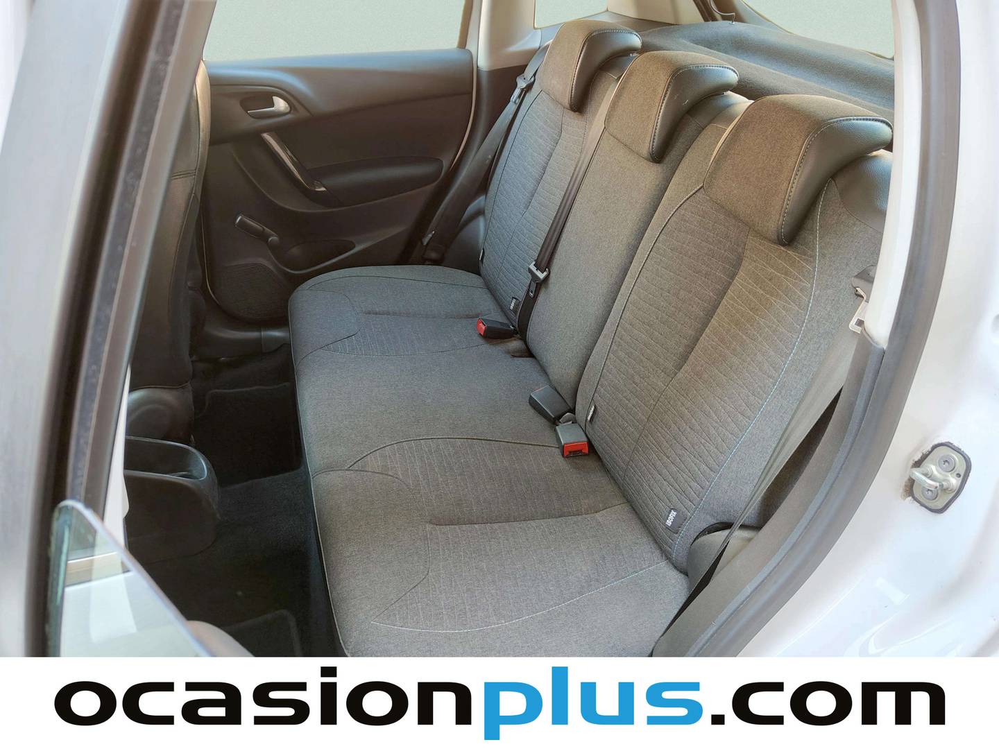 Foto asientos traseros Citroën C3 Citroën C3 PureTech 82 Live Edition (82 CV)