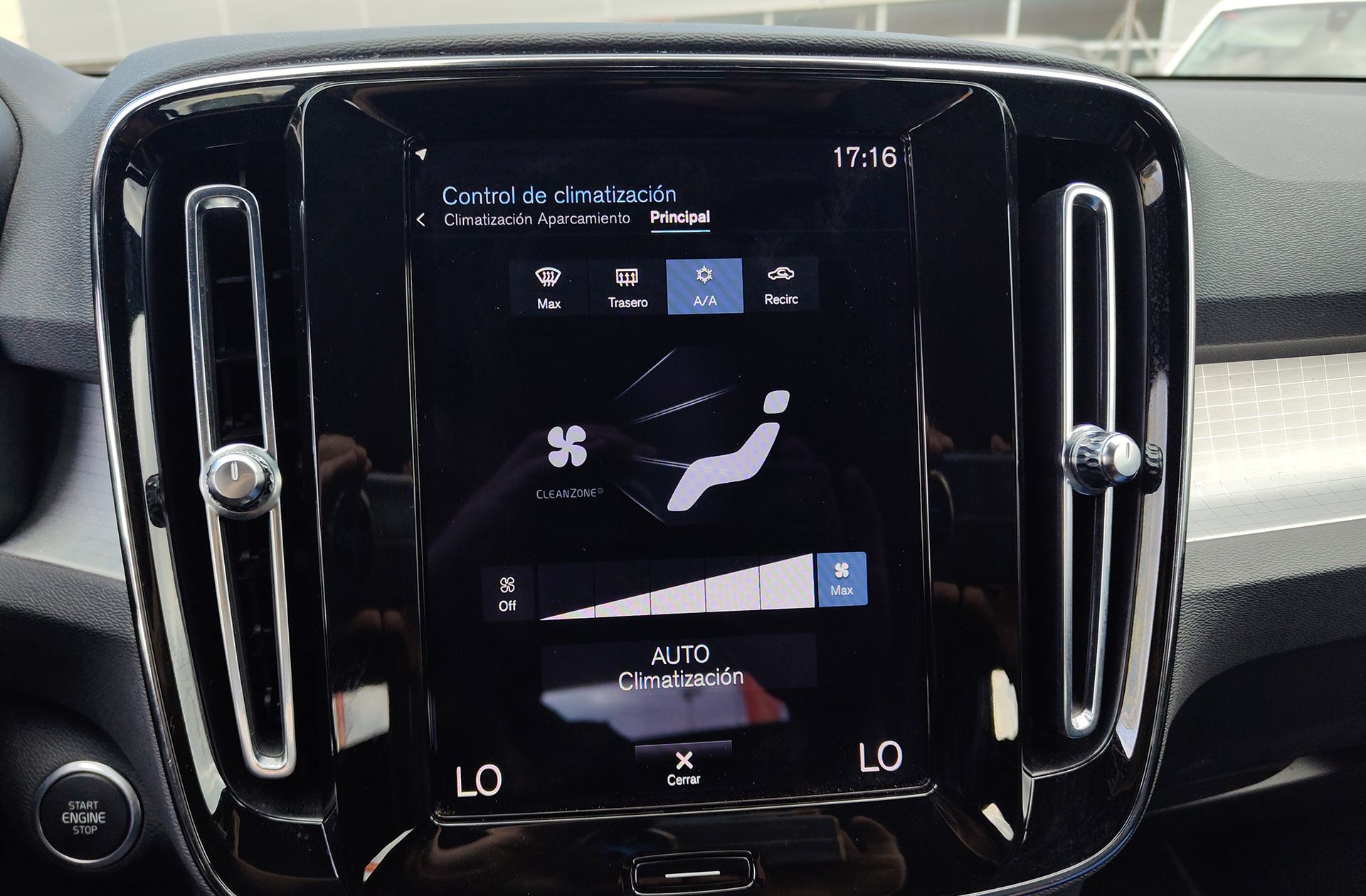 Volvo XC40 T5 Twin Recharge Inscription Expression - foto 33