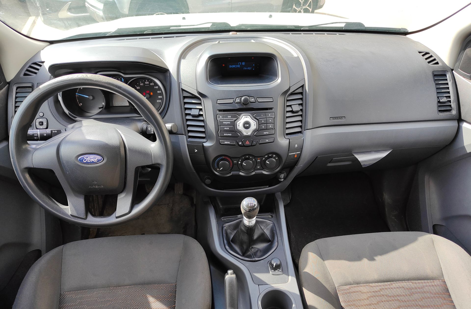 Ford Ranger Pickup 2.2 TDCi Doble Cabina XL 4x4 - foto 6