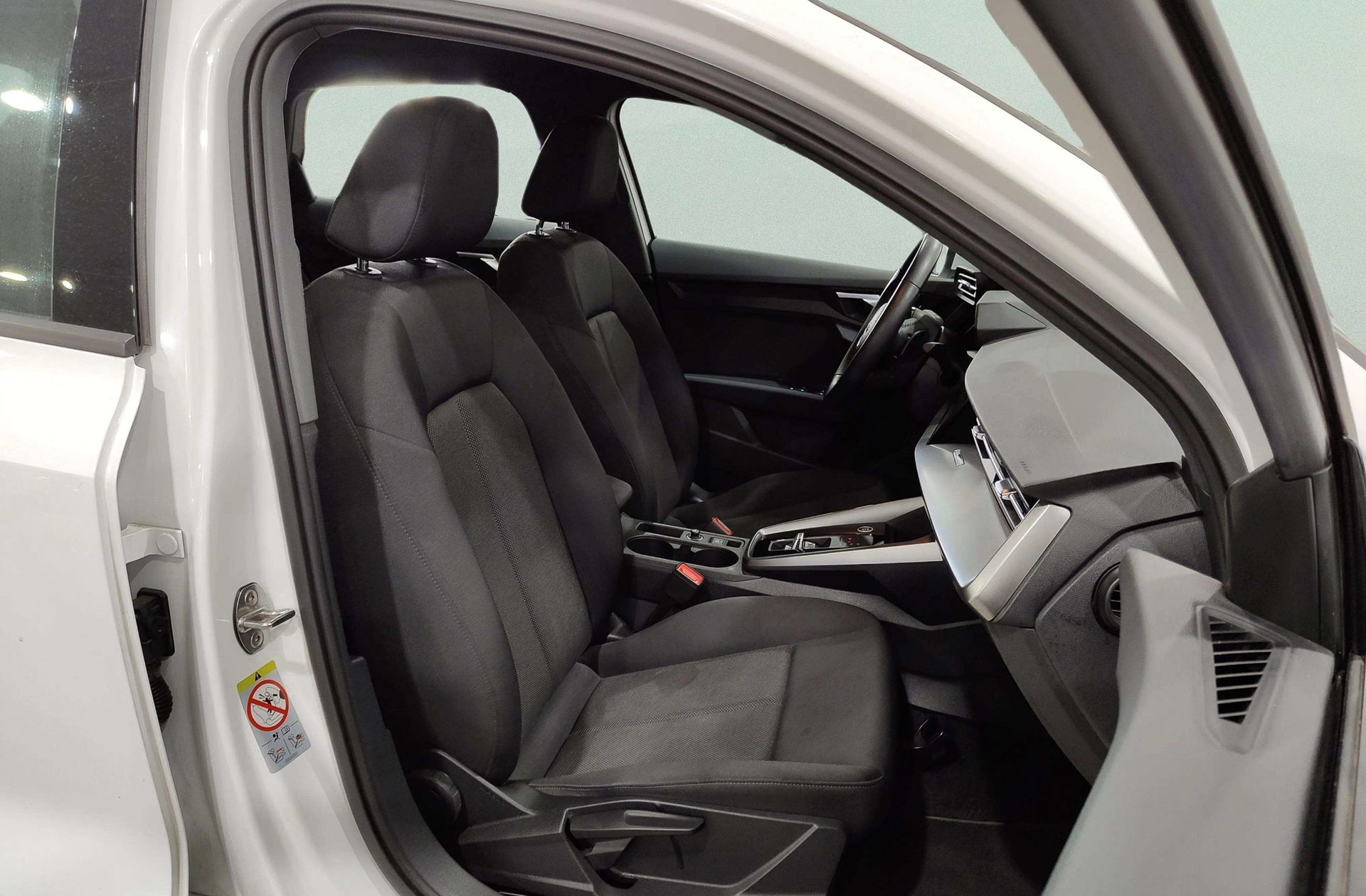 Audi A3 Sportback 30 TDI S-Tronic - foto 16
