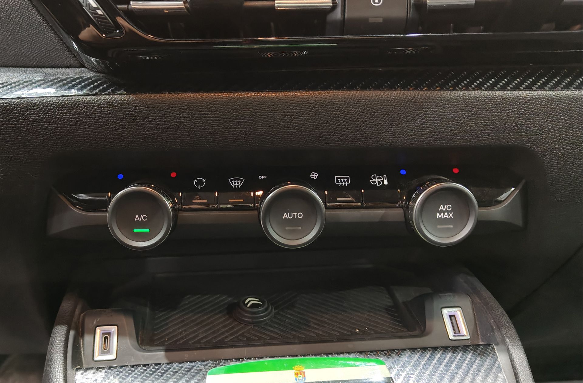 Citroën C4 PureTech 130 Plus - foto 29