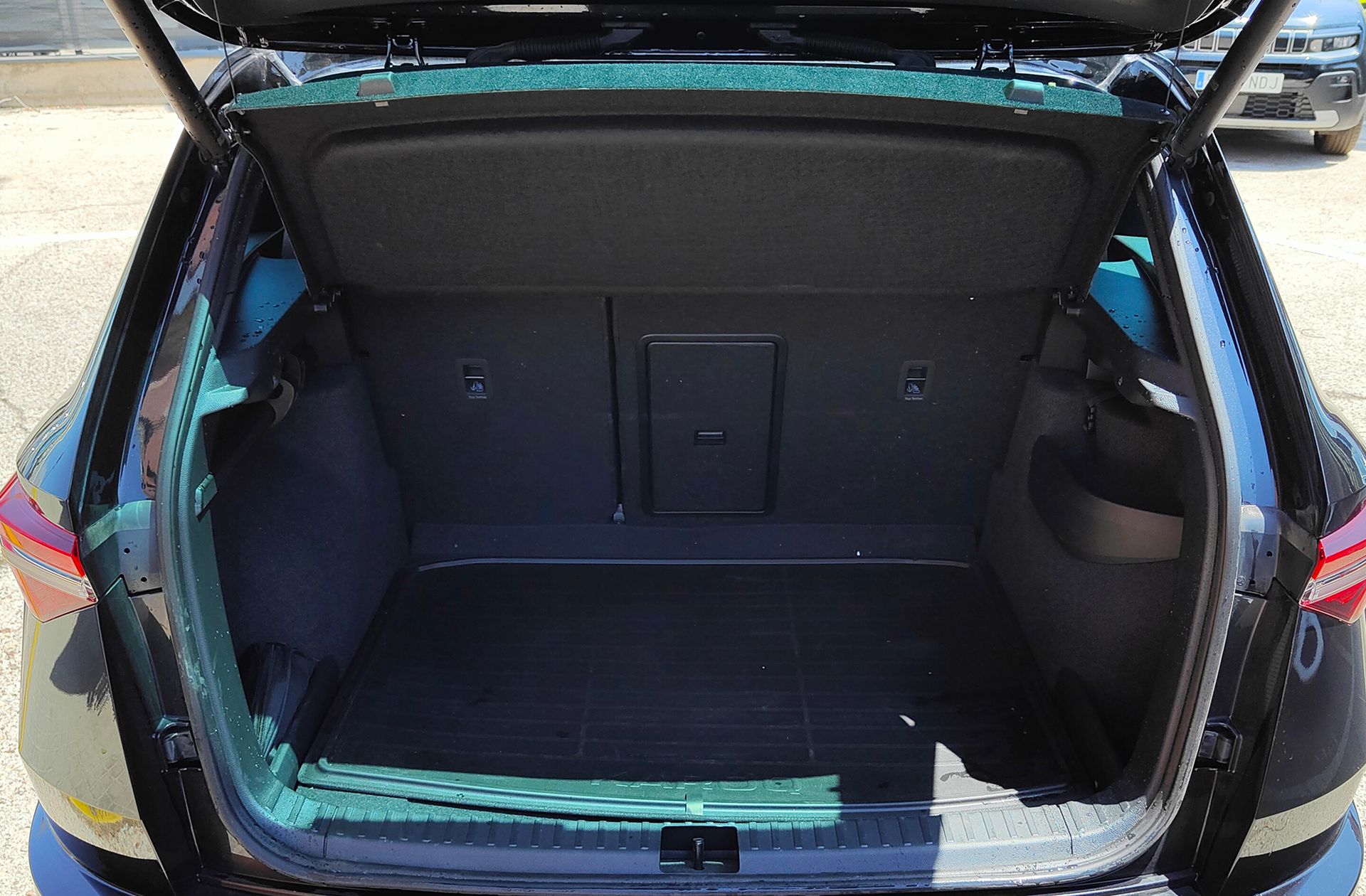 Škoda Karoq 1.5 TSI ACT Sportline DSG - foto 20