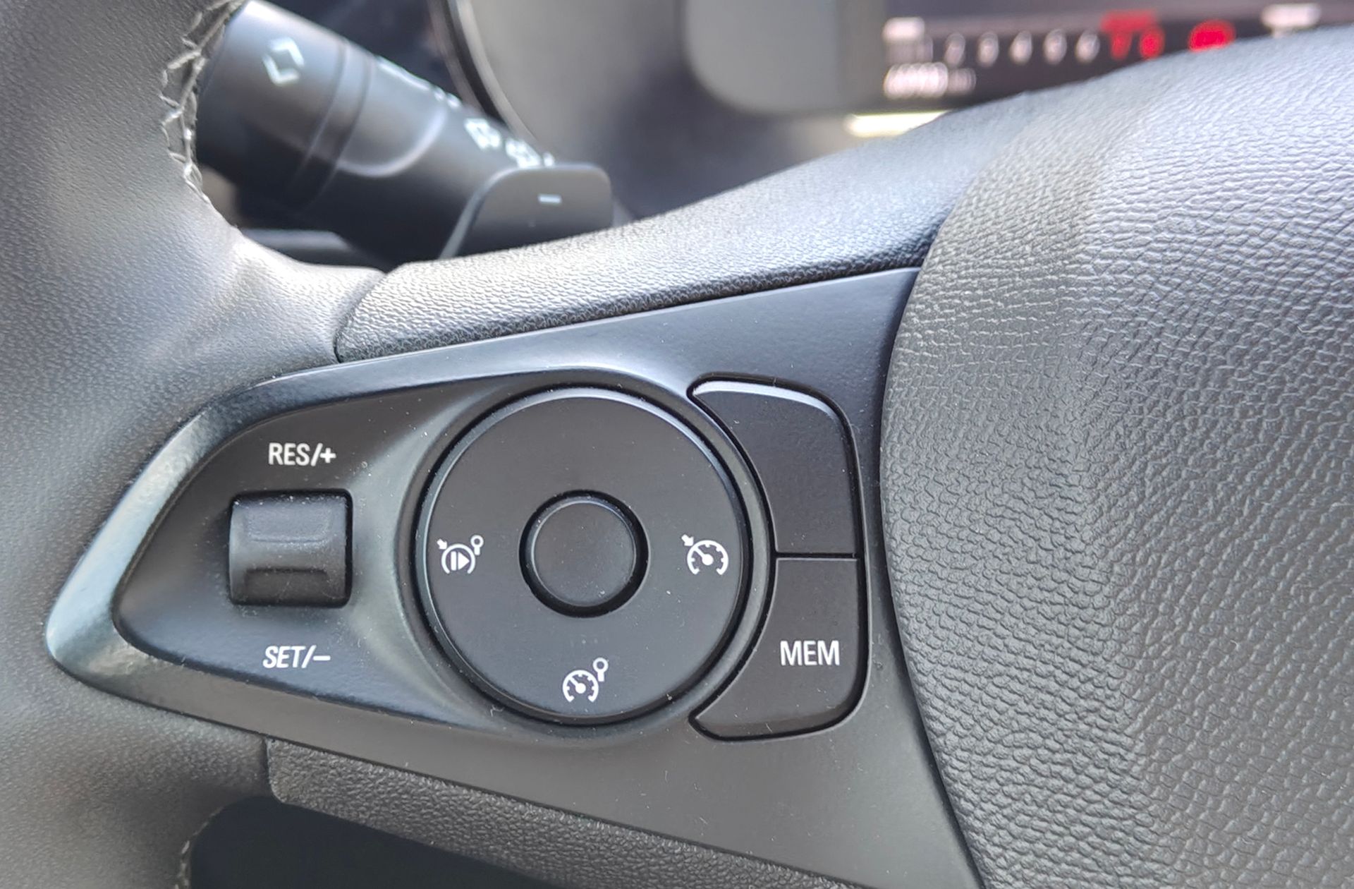 Opel Corsa 1.2T XHL GS - foto 22