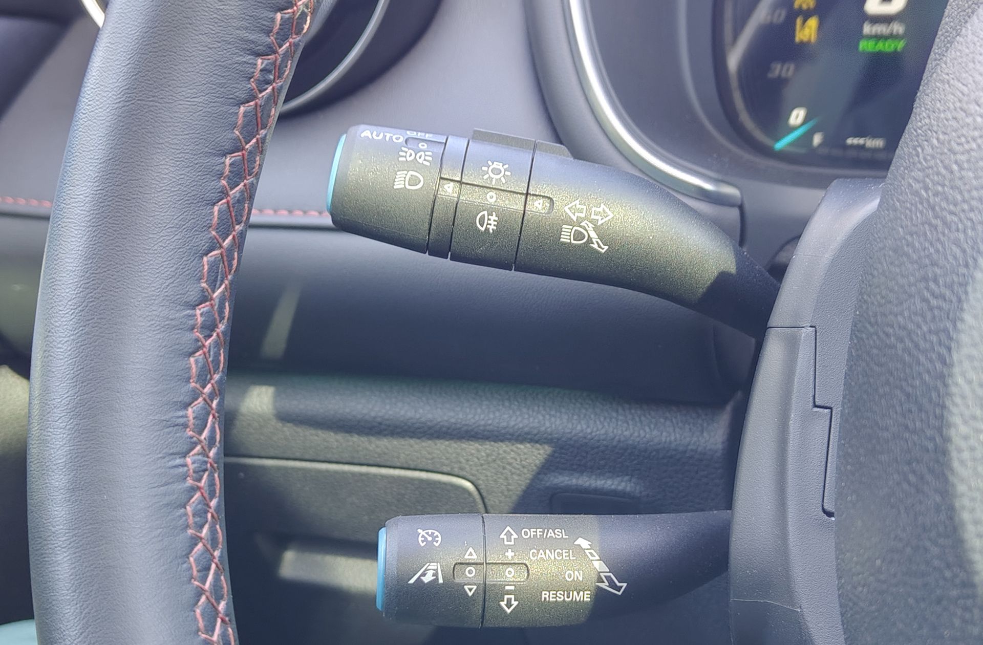 MG HS eHS 1.5 T-GDi PHEV Luxury - foto 32