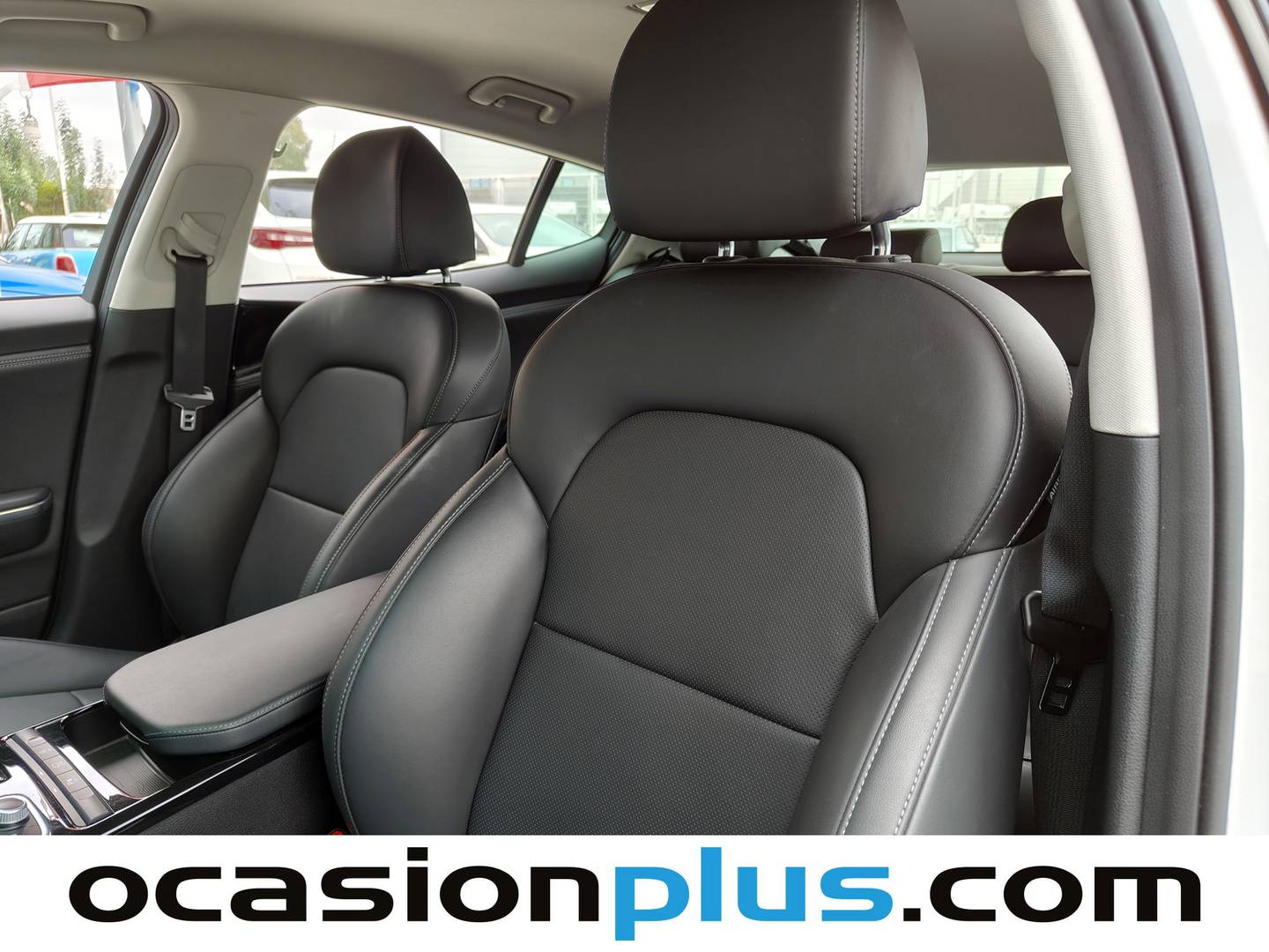 Foto KIA Stinger Kia Stinger 2.2 CRDi Style 4x2 Auto  (200 CV)