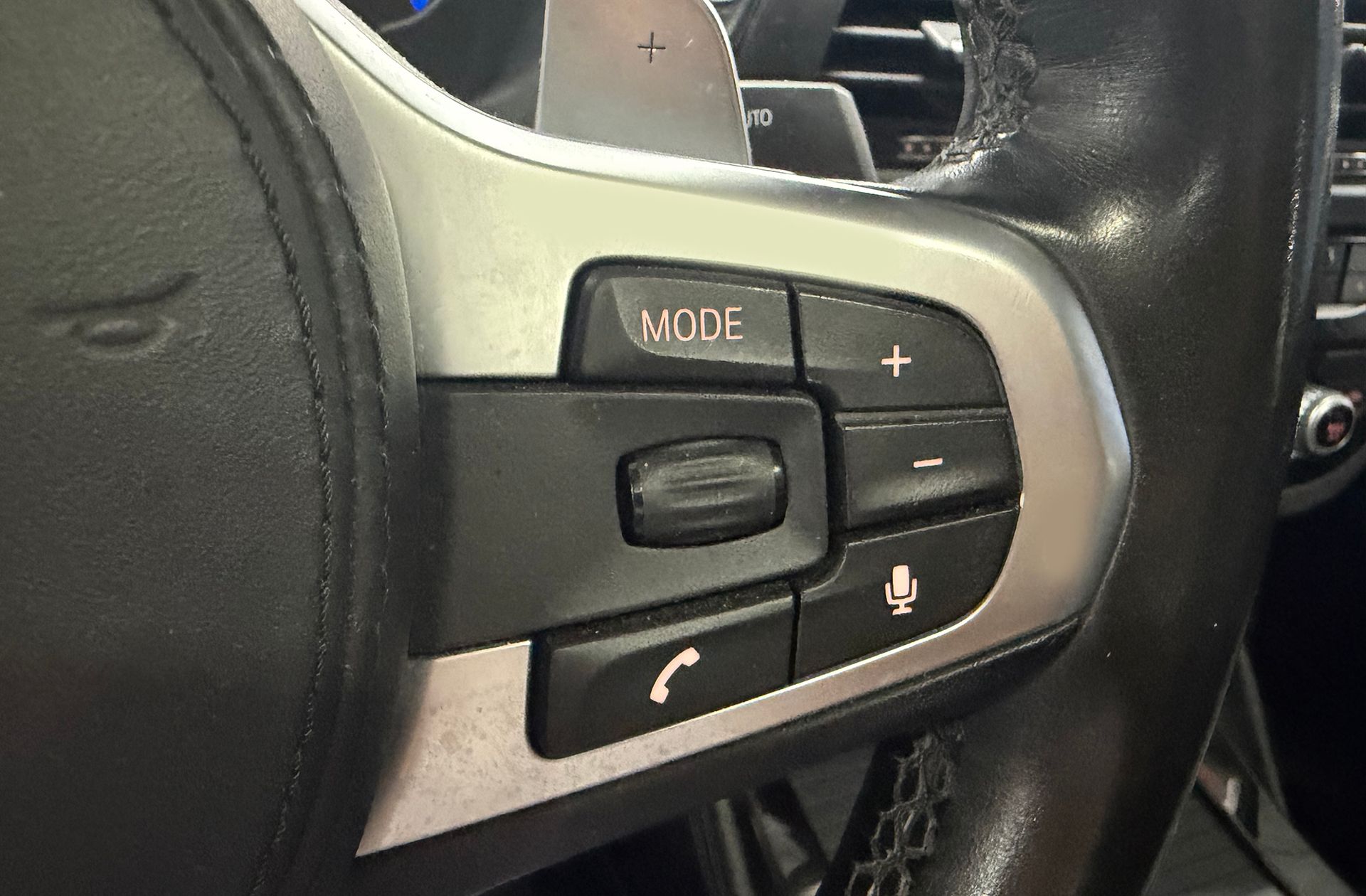 BMW X4 xDrive20d - foto 30