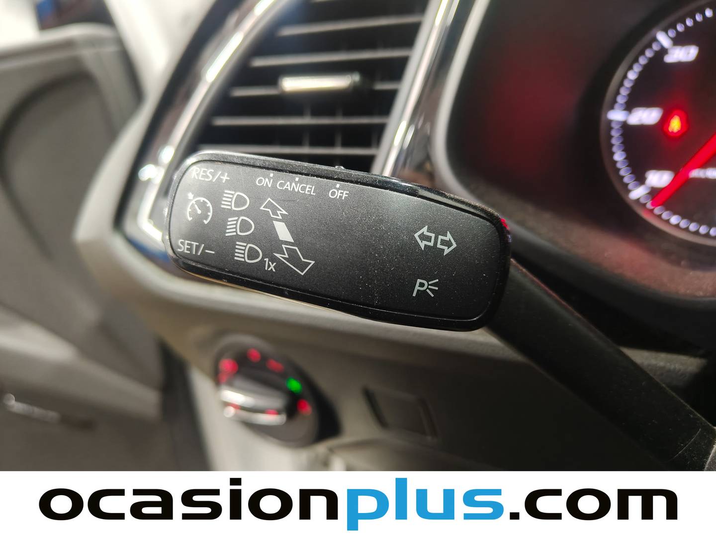Seat León Seat León ST 2.0 TDI S&S FR (184 CV) seminuevo