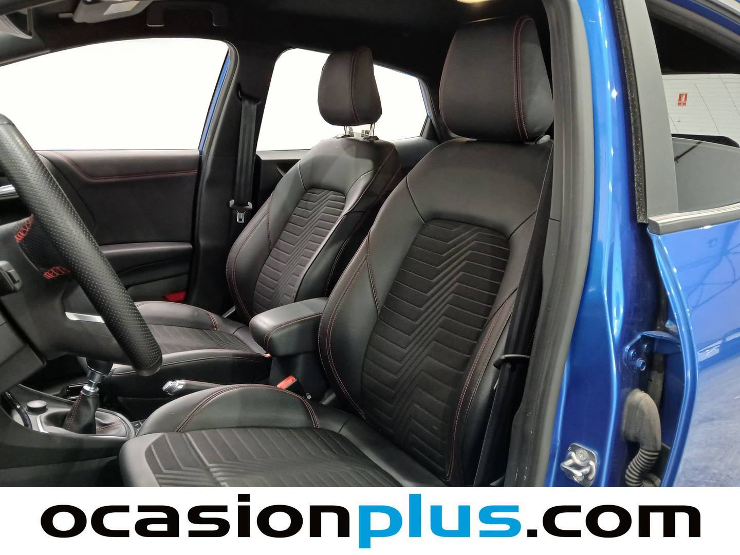 Foto asientos delanteros Ford Puma Ford Puma 1.0 EcoBoost MHEV ST-Line X (125 CV)