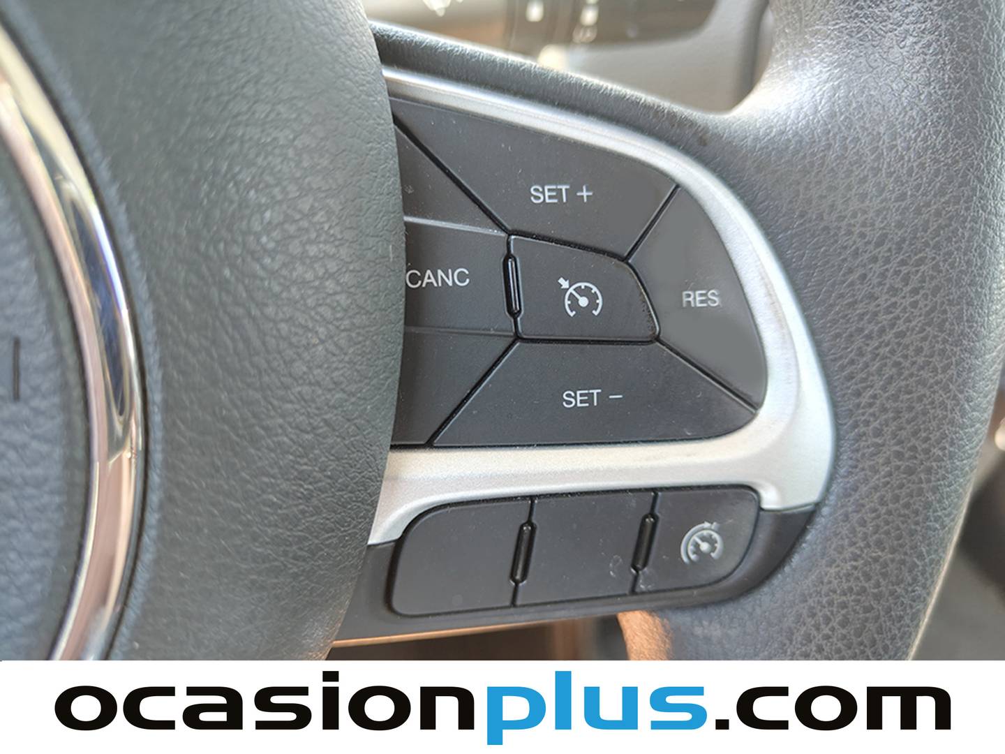 Foto Jeep Renegade Jeep Renegade eHybrid 1.5 Limited ATX  (130 CV)