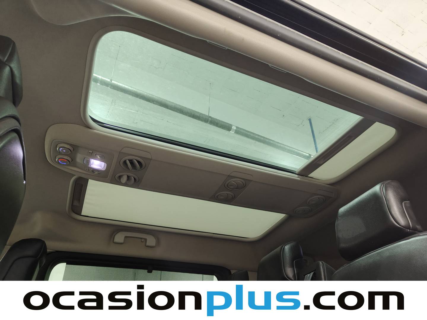 Equipamiento del Peugeot Traveller Peugeot Traveller 2.0 BlueHDi Allure Standard EAT6 (180 CV) 8 Plazas