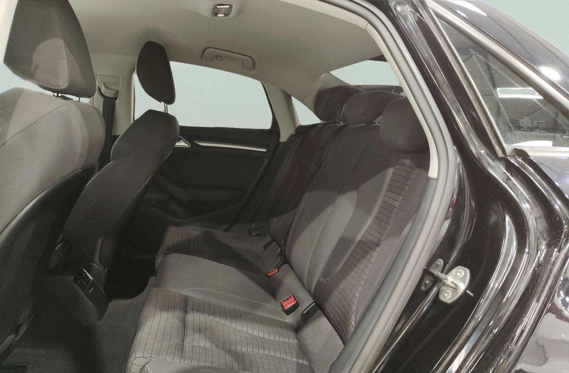 Audi A3 Sedan S line edition 1.6 TDI clean diesel - foto 10