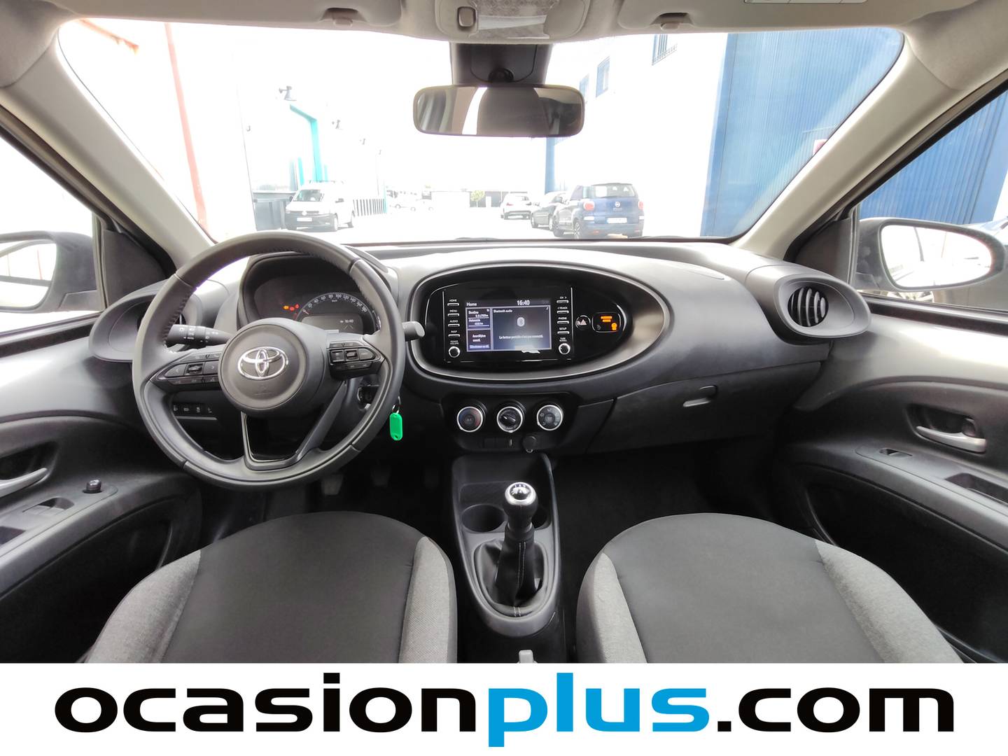 Foto Toyota Aygo X Cross Toyota Aygo X Cross 1.0 VVT-I Play  (72 CV)