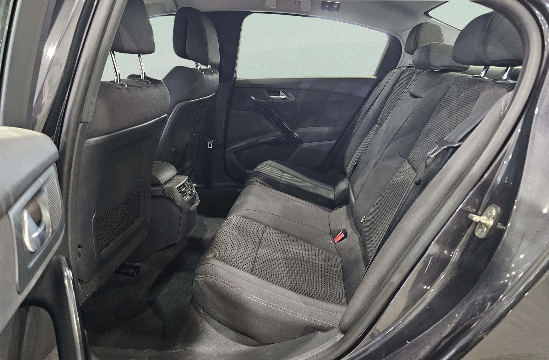 Peugeot 508 1.6 BlueHDi Active - foto 11