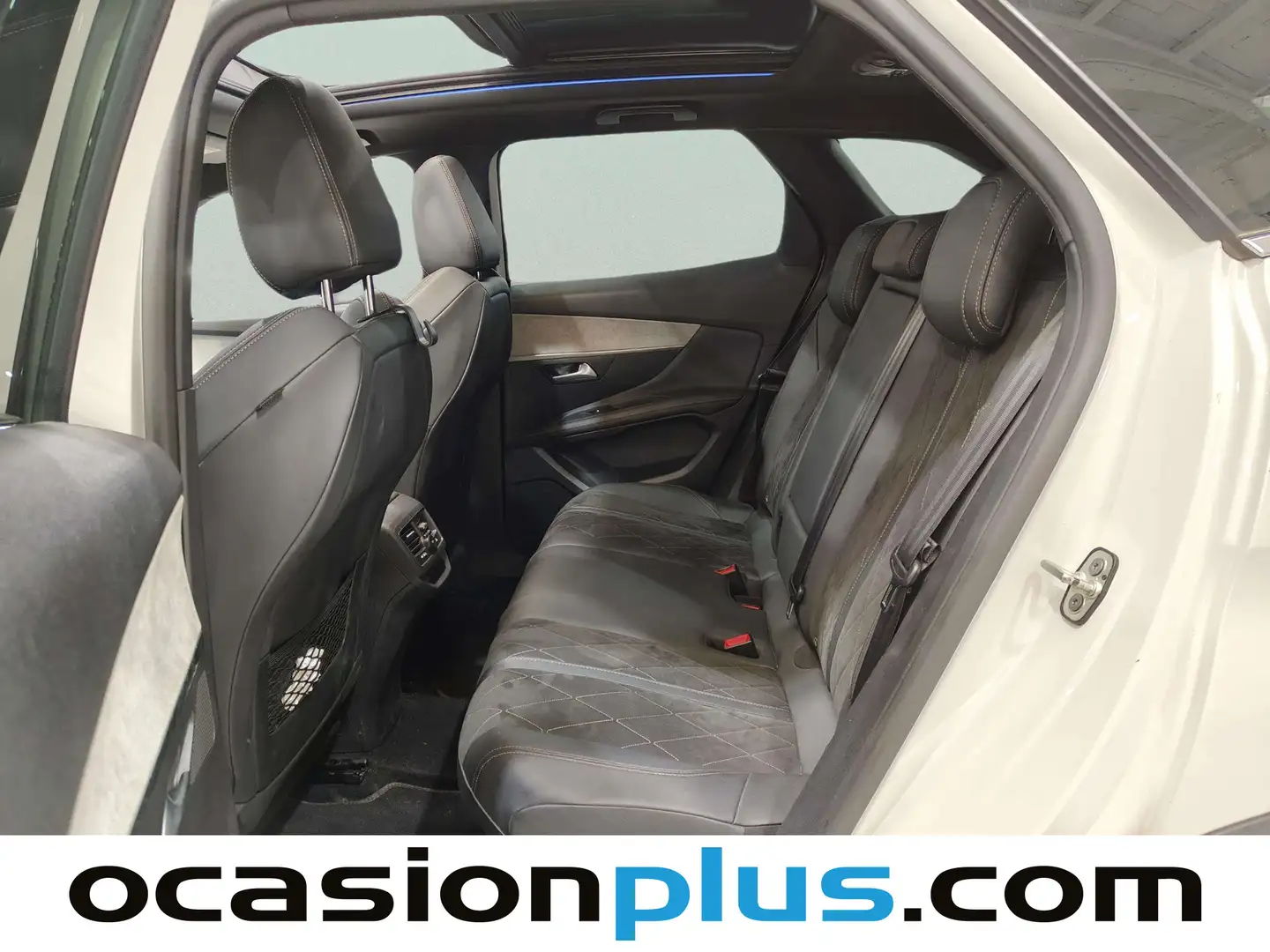 Foto Peugeot 3008 Peugeot 3008 BlueHDi 180 S&S GT EAT8 (180 CV)