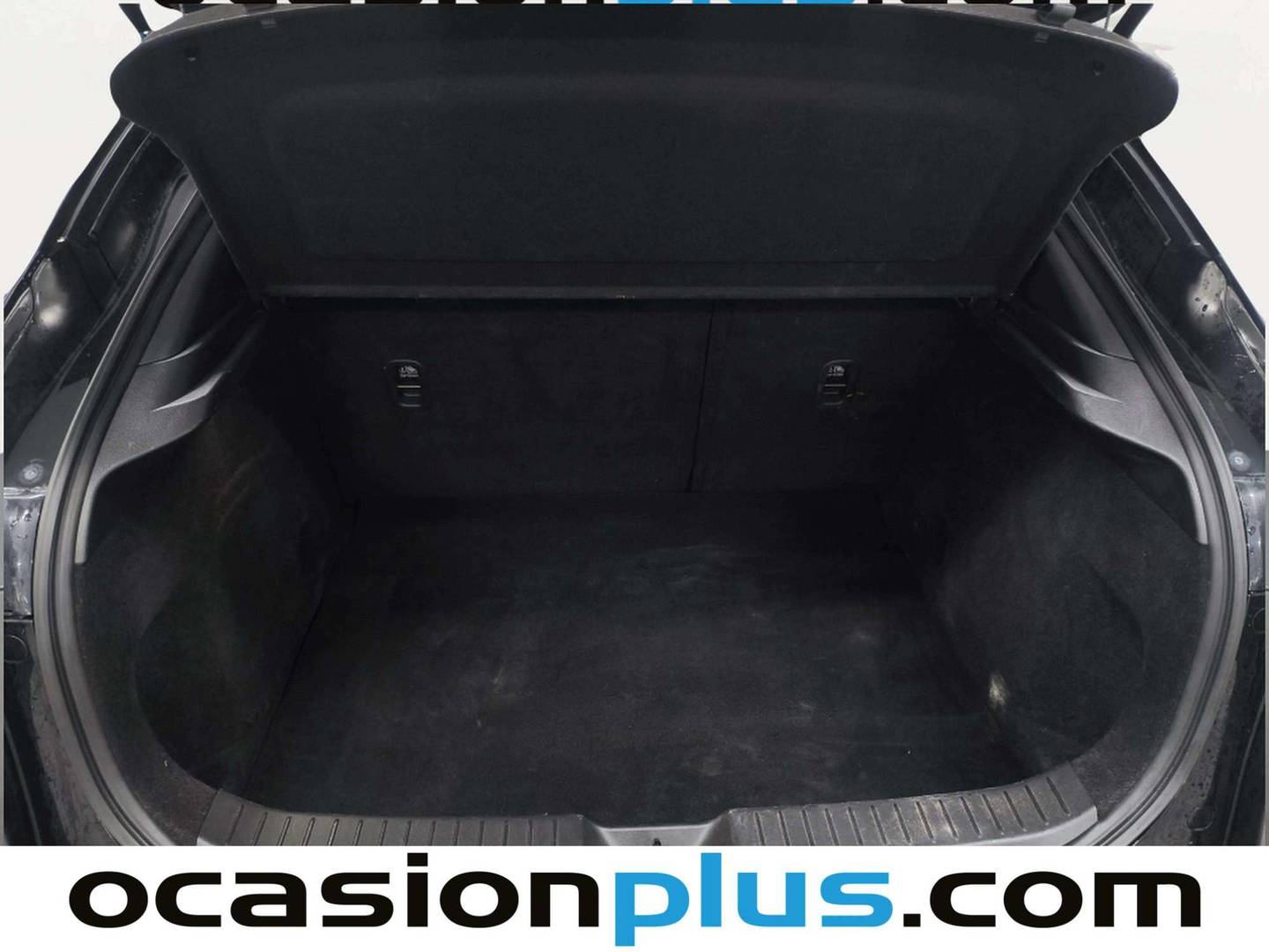 Foto Mazda CX-30 Mazda CX-30 2.5 e-Skyactive G MHEV Prime-Line AT (140 CV)