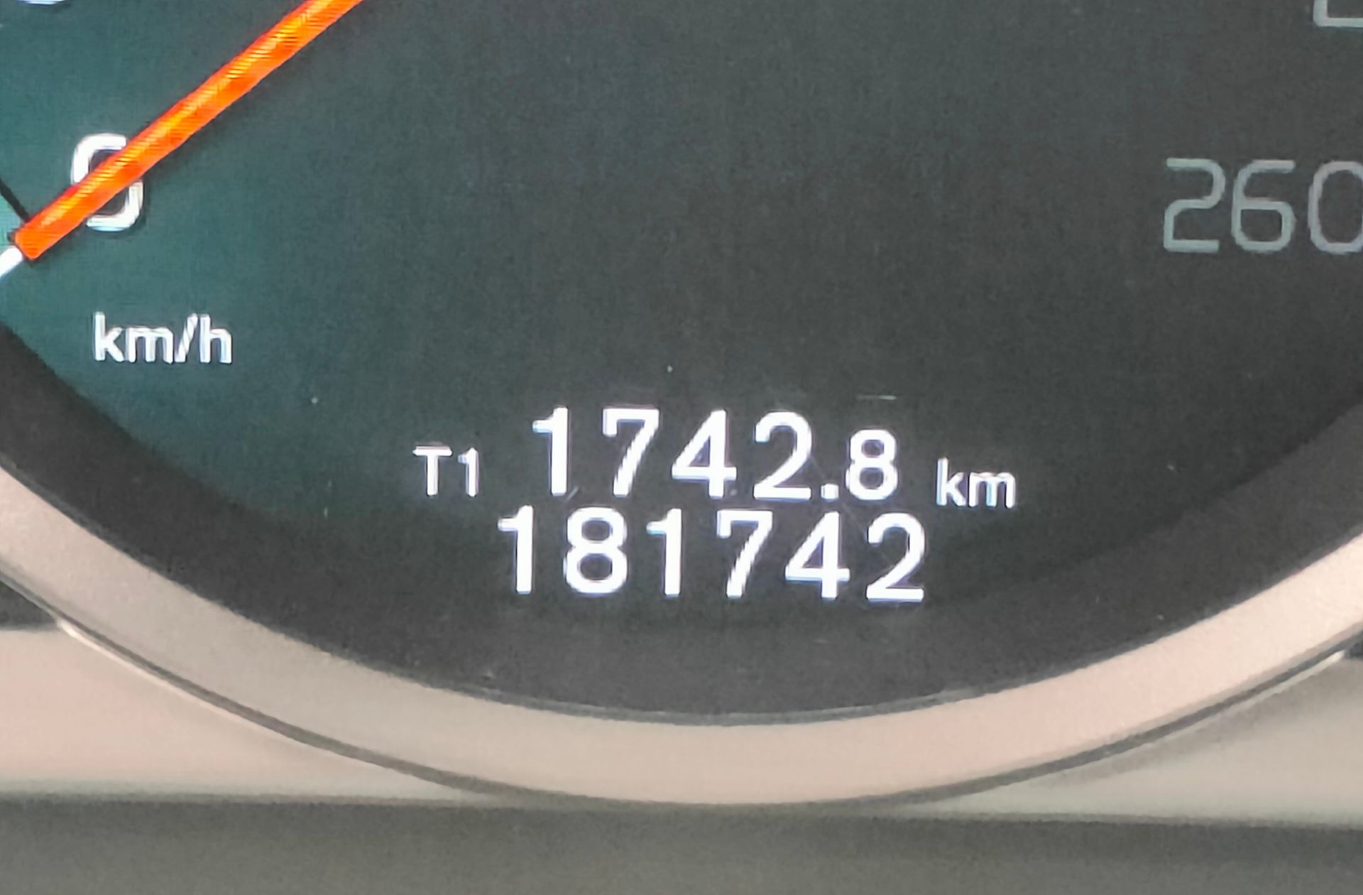 Volvo XC60 D3 Kinetic - foto 8