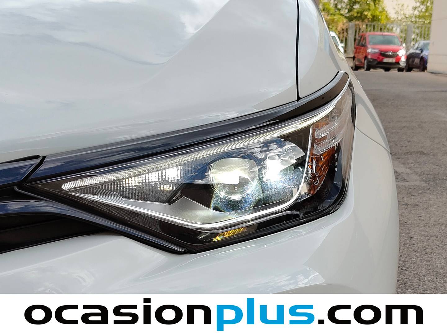 Extras del Toyota Auris Toyota Auris 140H Hybrid Feel! (136 CV)