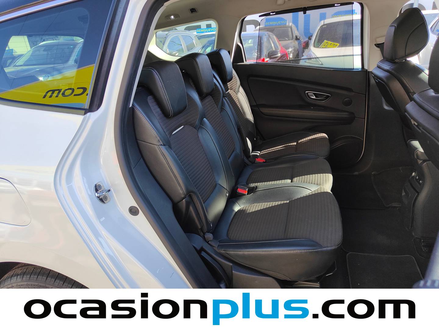 Foto Renault Grand Scénic Renault Grand Scenic Zen TCe (140 CV) GPF 7 Plazas