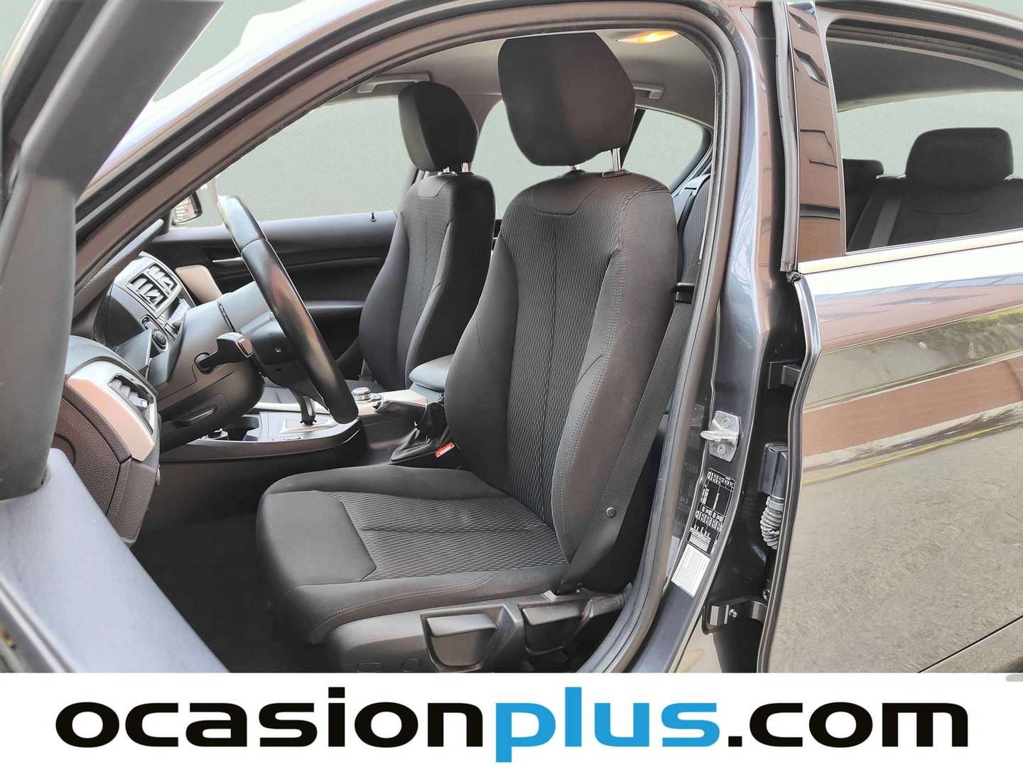 Foto asientos delanteros BMW Serie 1 BMW Serie 1 116d (116 CV)