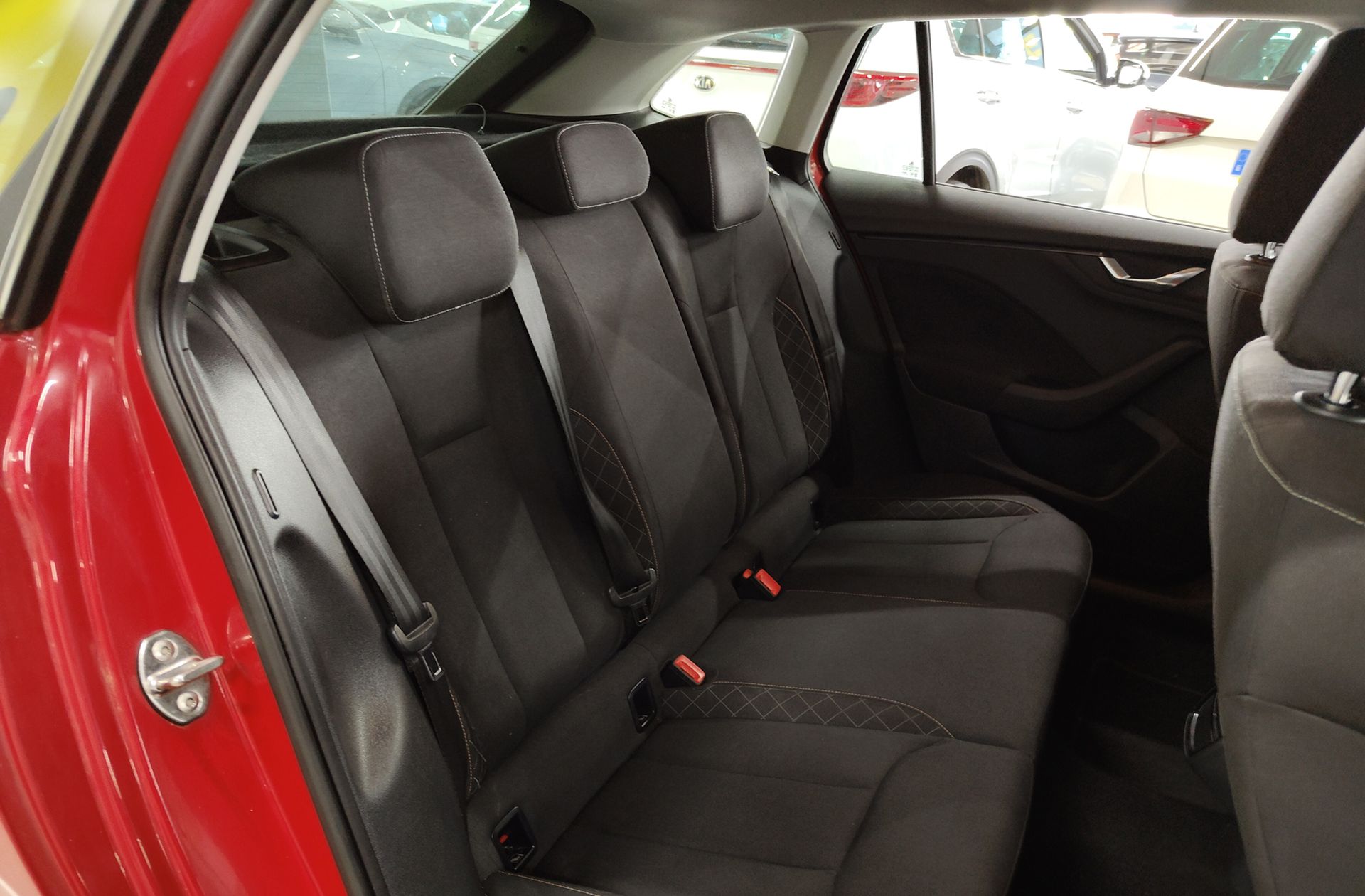 Škoda Scala 1.6 TDI Ambition - foto 15