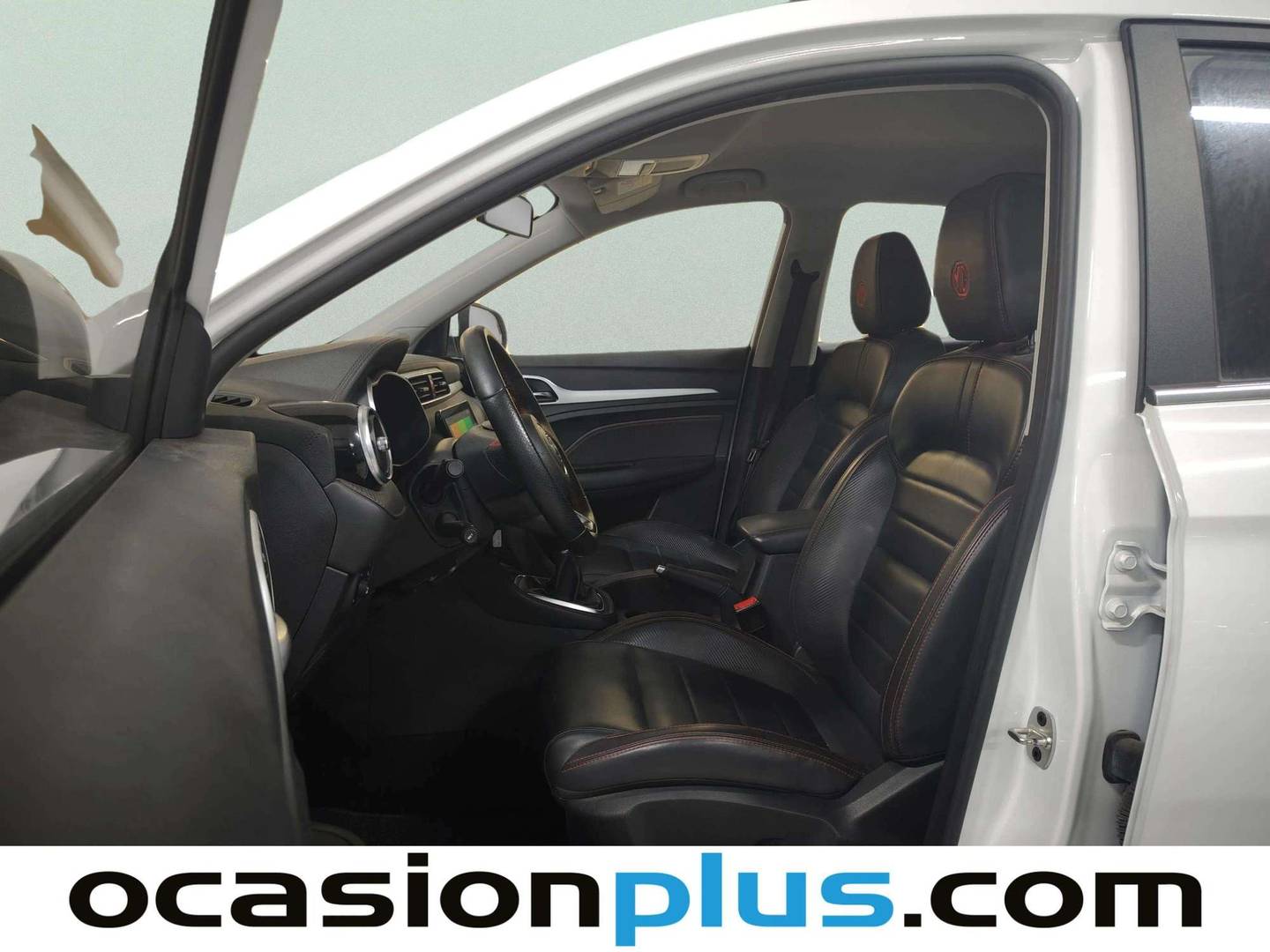 Foto asientos delanteros MG ZS MG ZS 1.5 Luxury (106 CV)